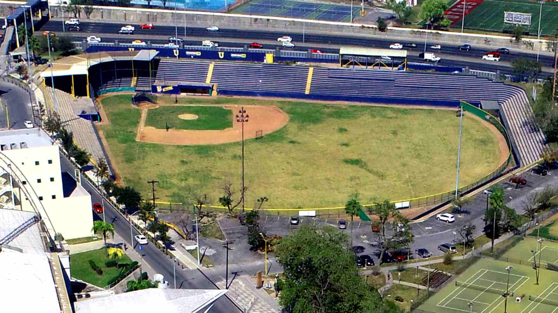 Eleva “Campo Hundido” de UANL al beisbol al máximo nivel