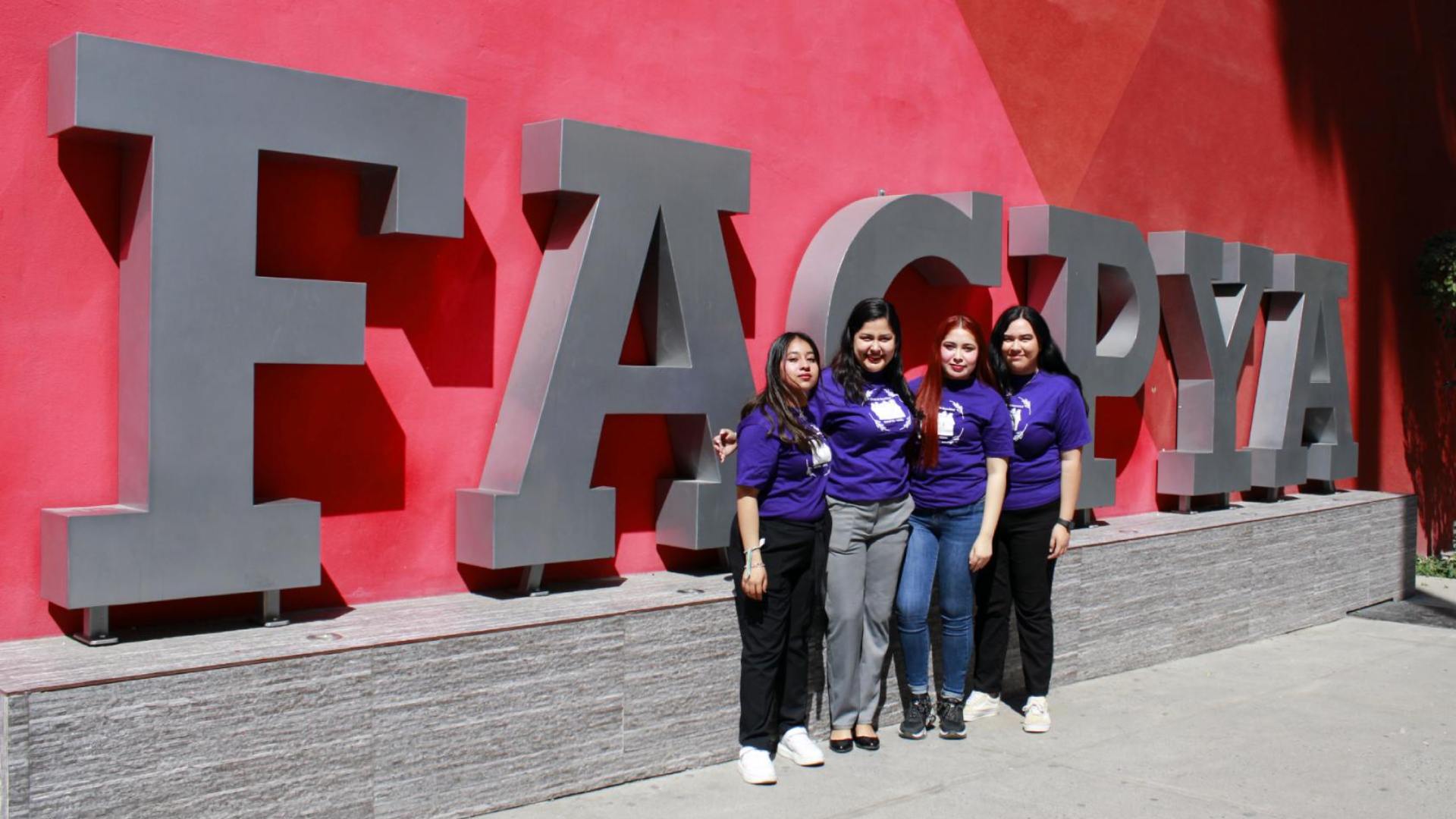 Crece círculo de sororidad en talleres de FACPYA