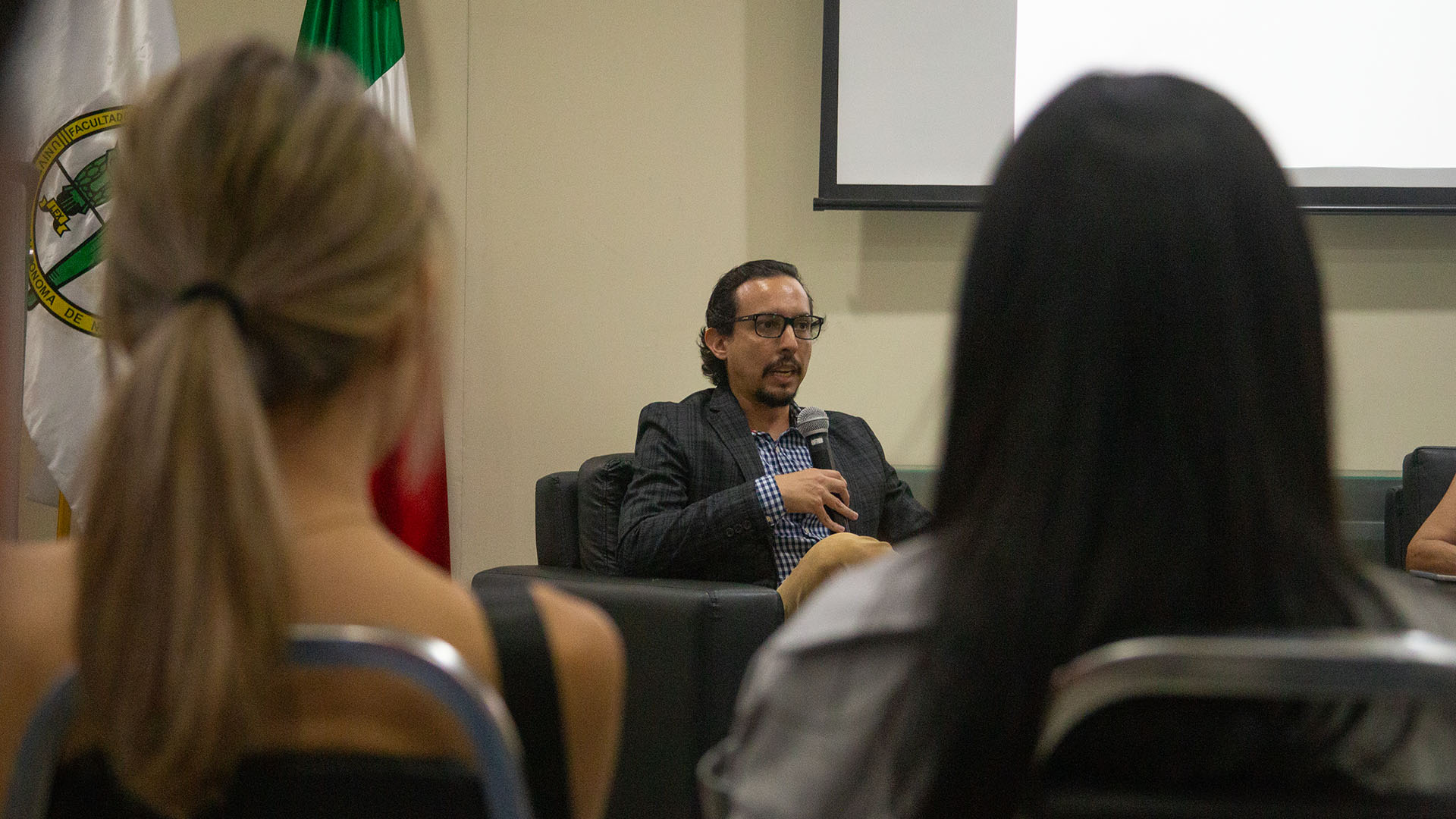 Impacta el coaching en papel de los mediadores