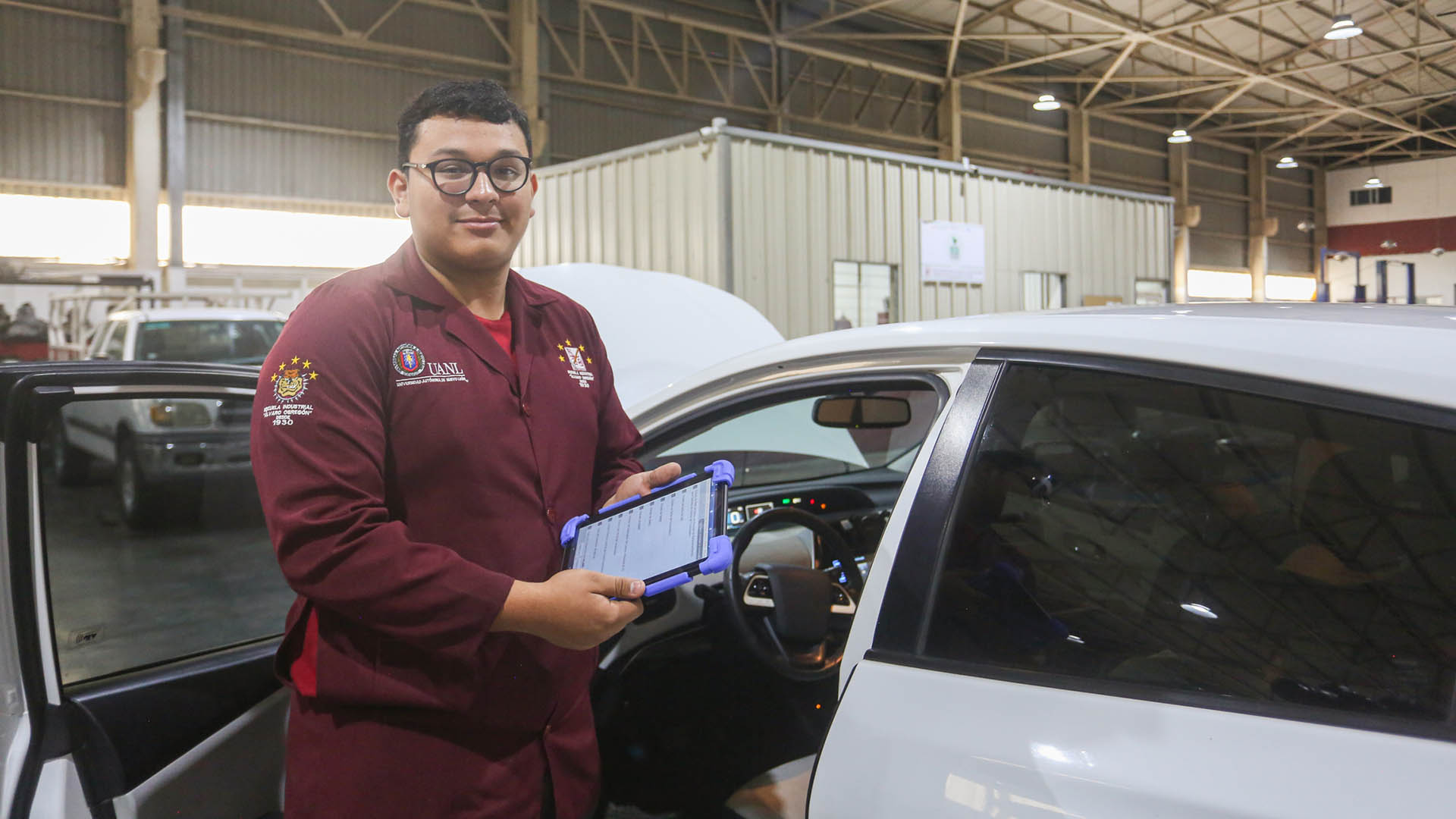 Responde UANL a retos del nearshoring