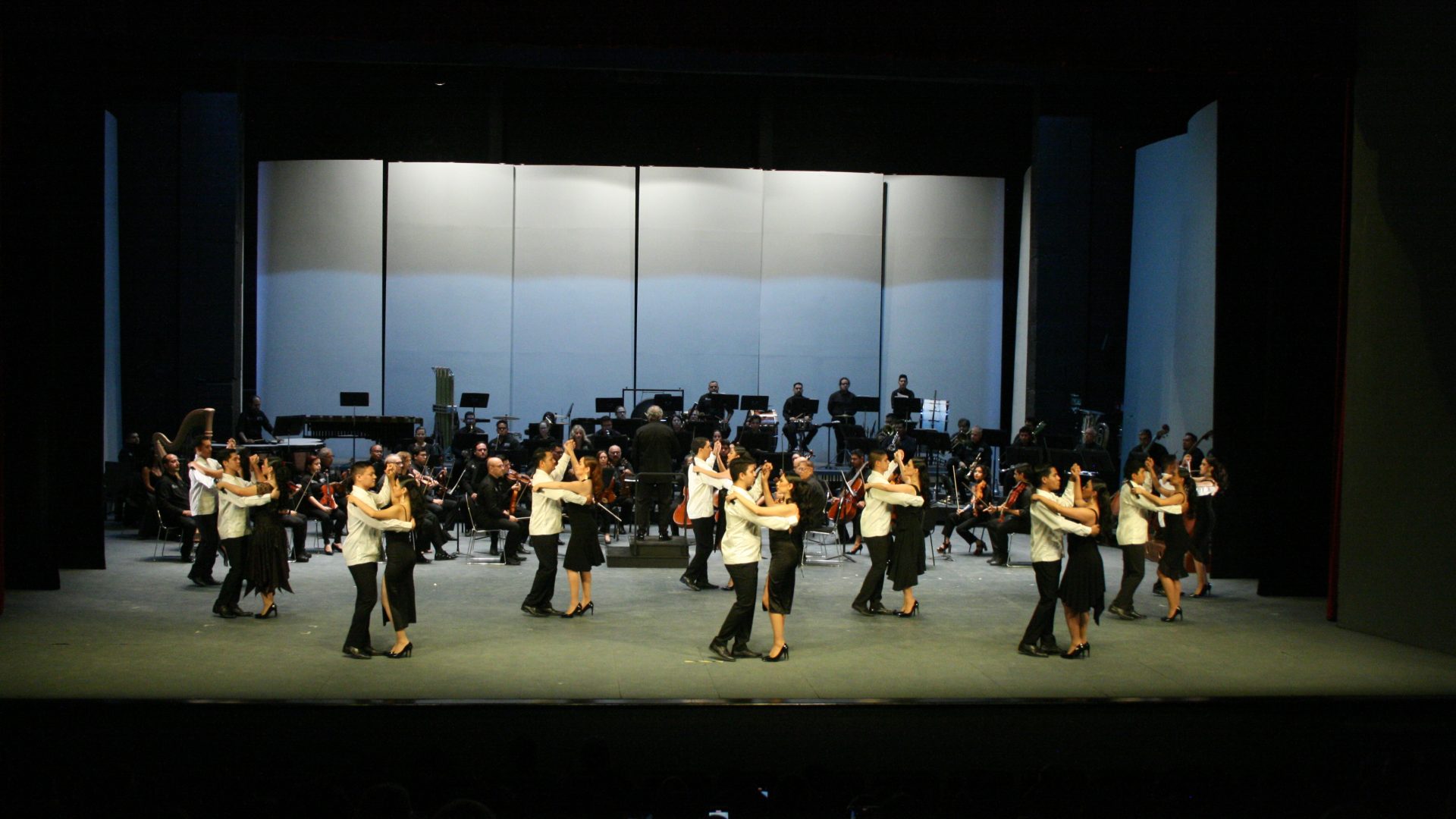 Festival Alfonsino brinda celebración mexicana con "Folklore sinfónico"