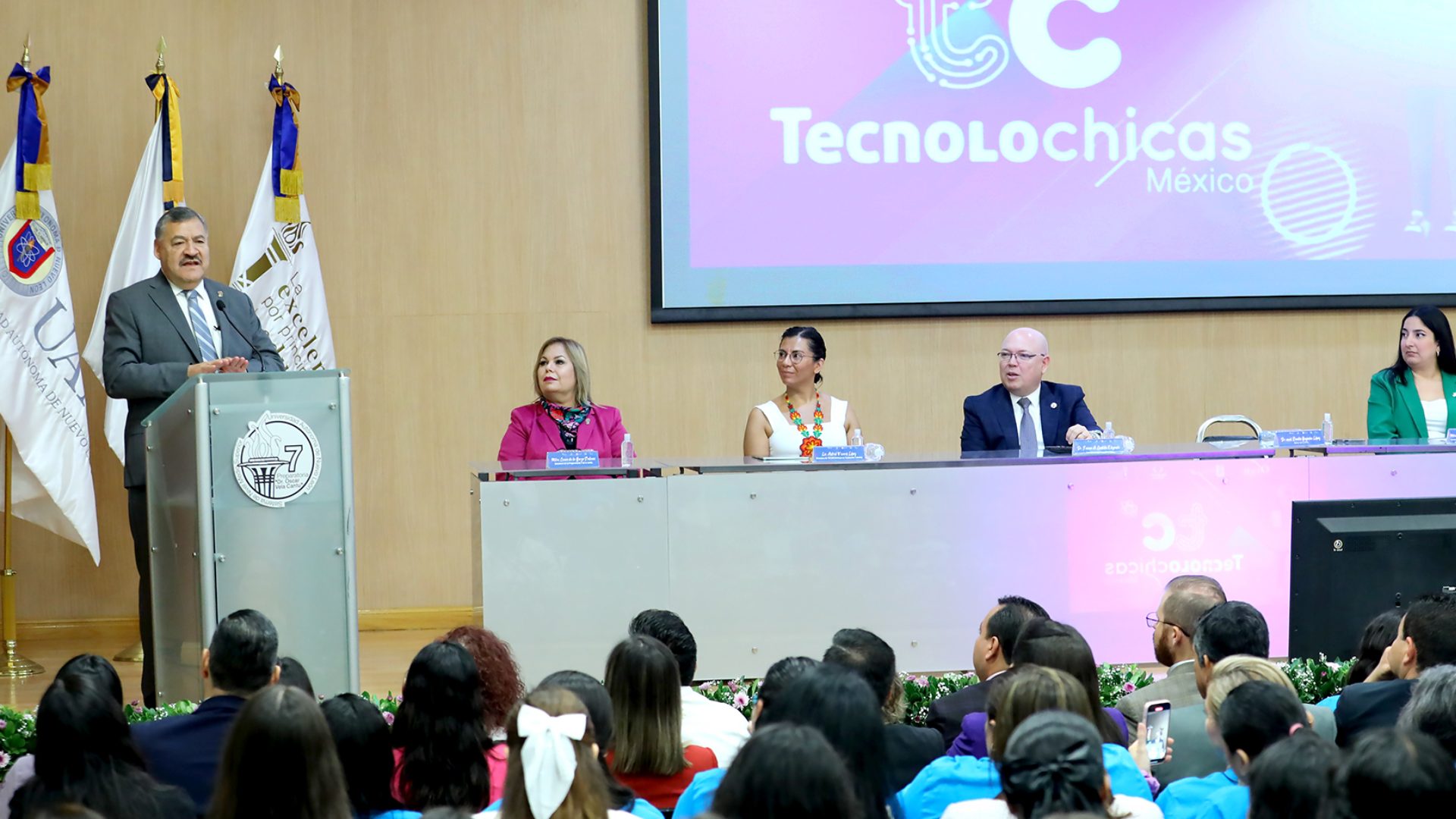 Arranca UANL la edición 2024 del programa Tecnolochicas