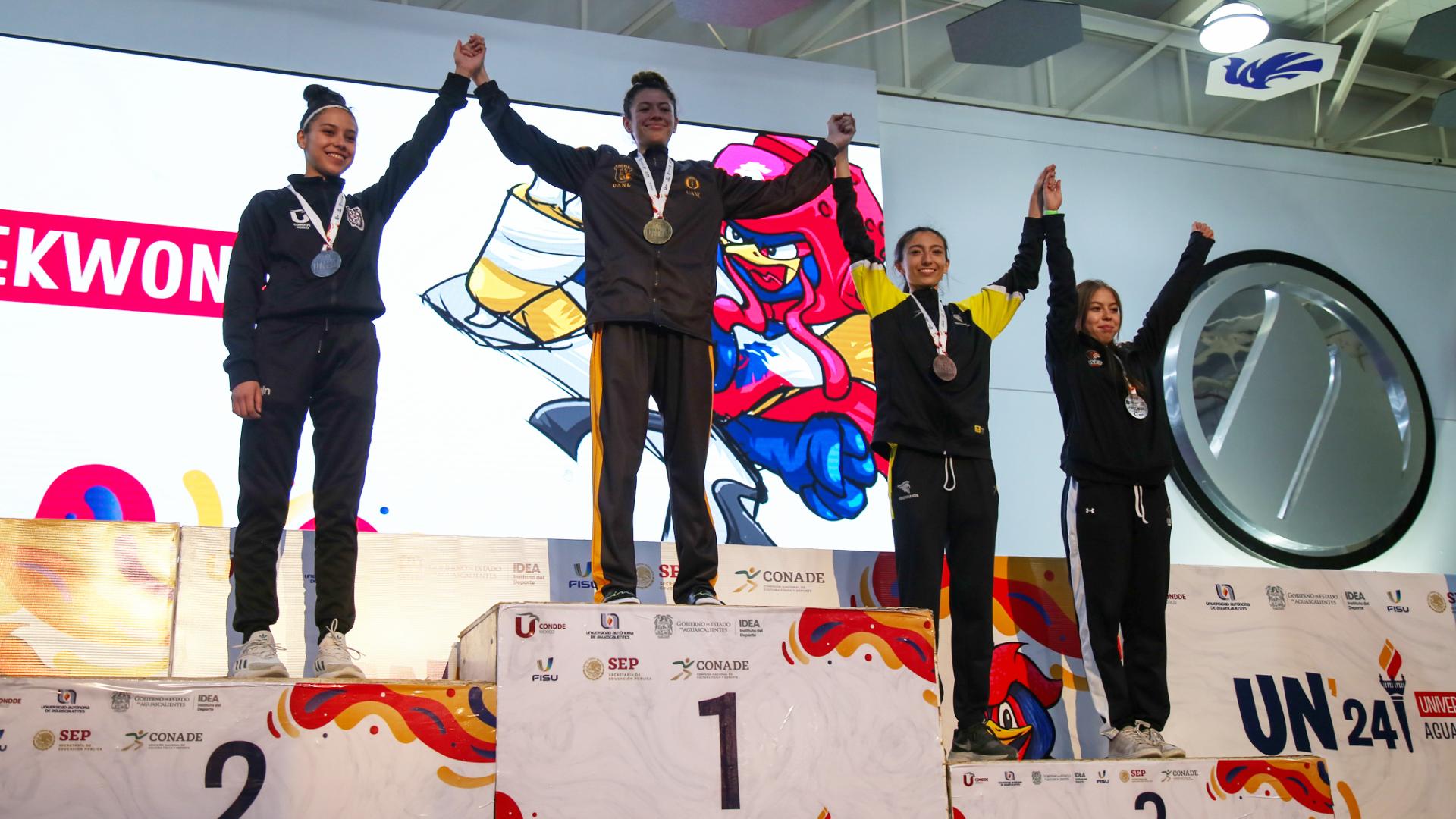 Con fortaleza física y mental consigue medalla dorada