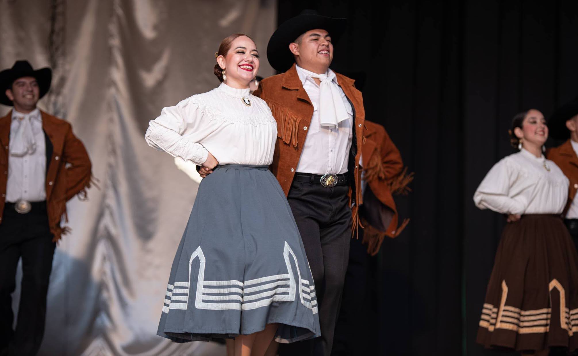 Compañía de danza de UANL lleva la polka de vuelta a casa