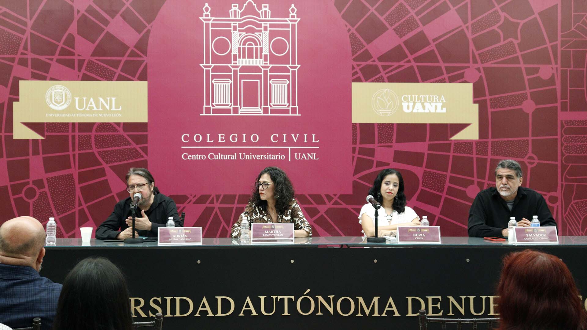 Sorprende creatividad de cómics e historietas de concurso de UANL