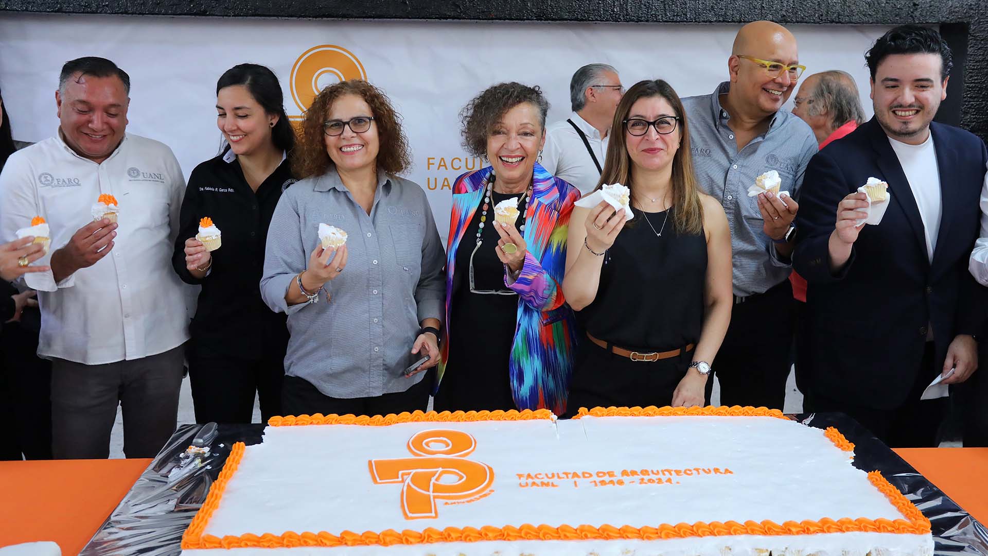 Celebra Arquitectura metas cumplidas en fiestas de aniversario