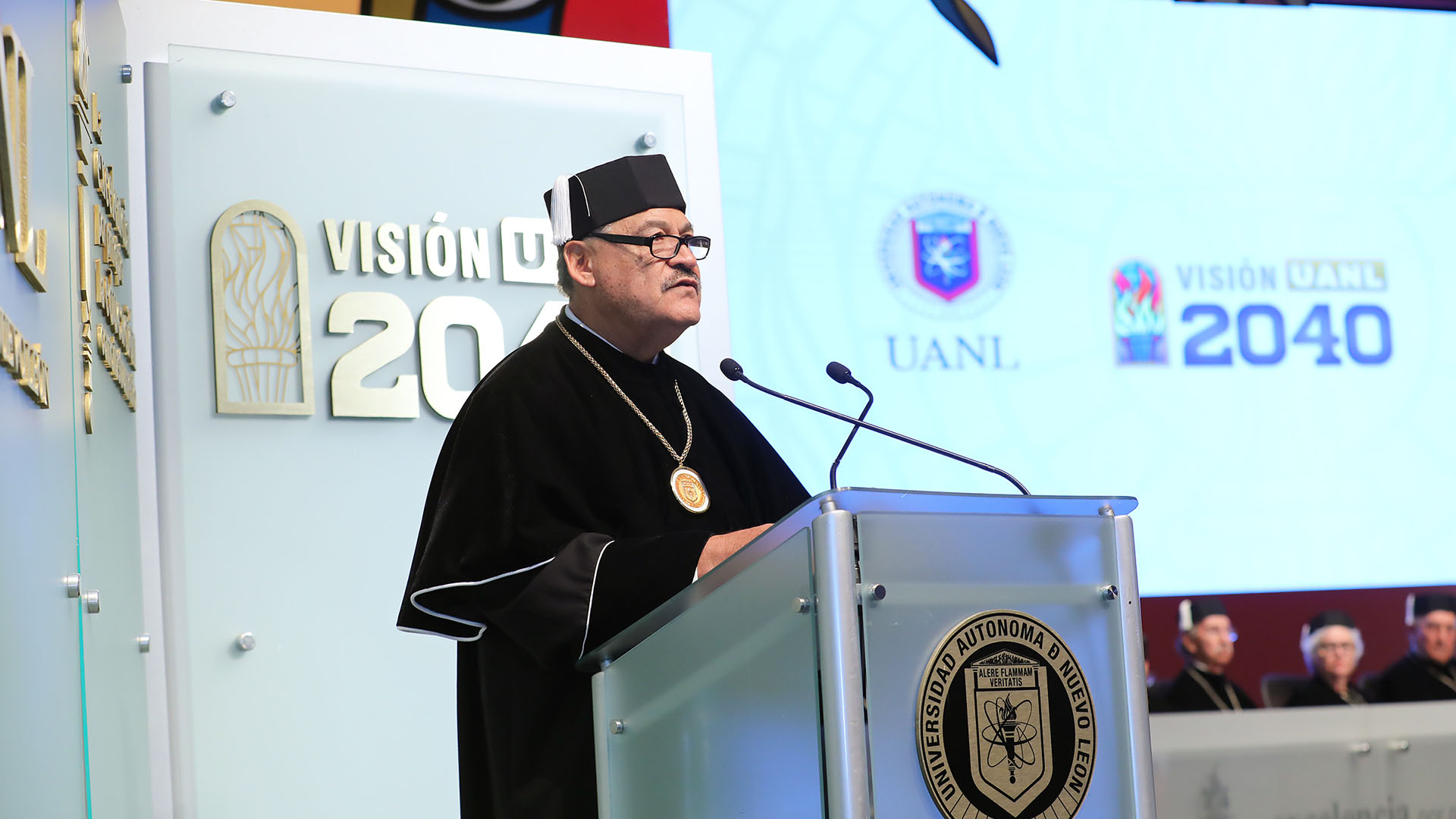 Distingue UANL aportaciones a la ciencia