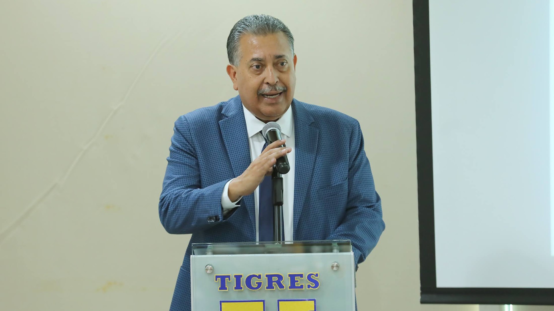 Revive Auténticos Tigres la gloria de su primer campeonato
