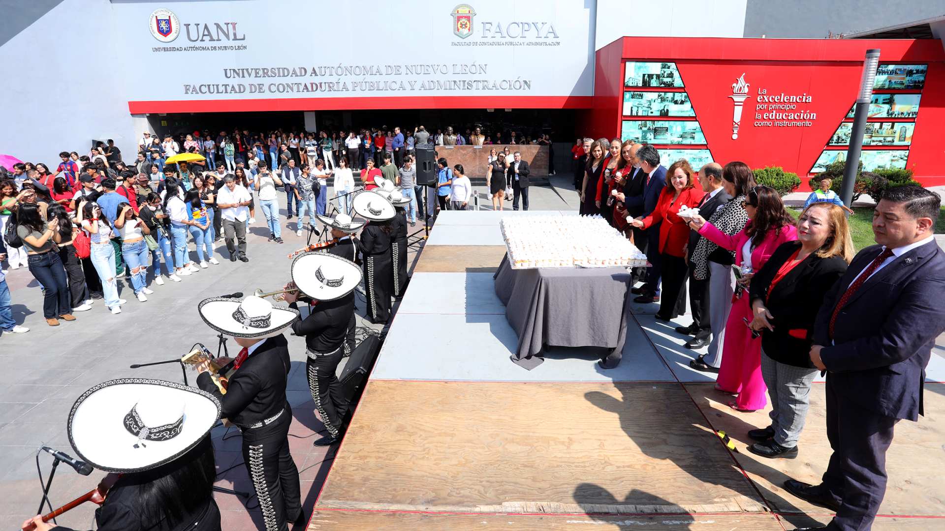 Revive FACPYA su historia por aniversario