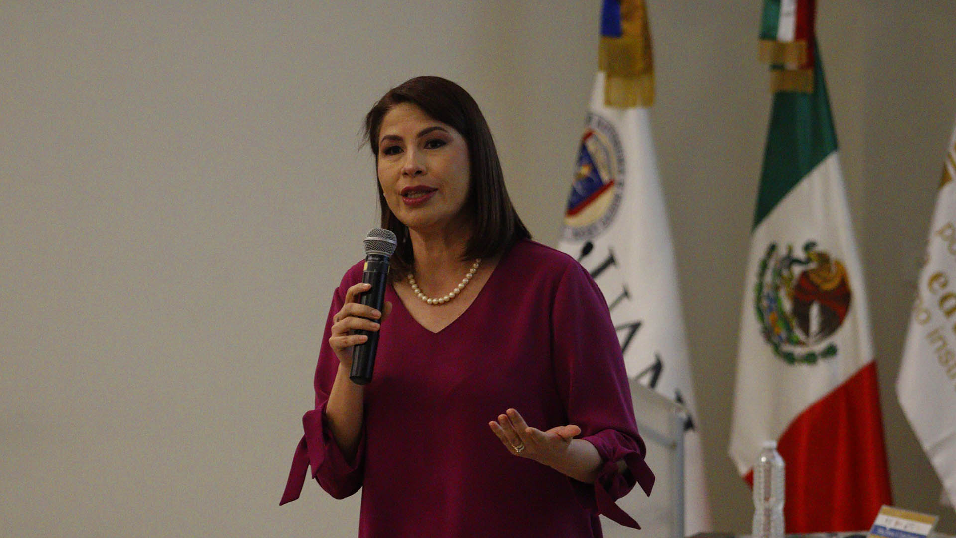 Incentiva encuentro de UANL acercamiento de las mujeres a la ciencia