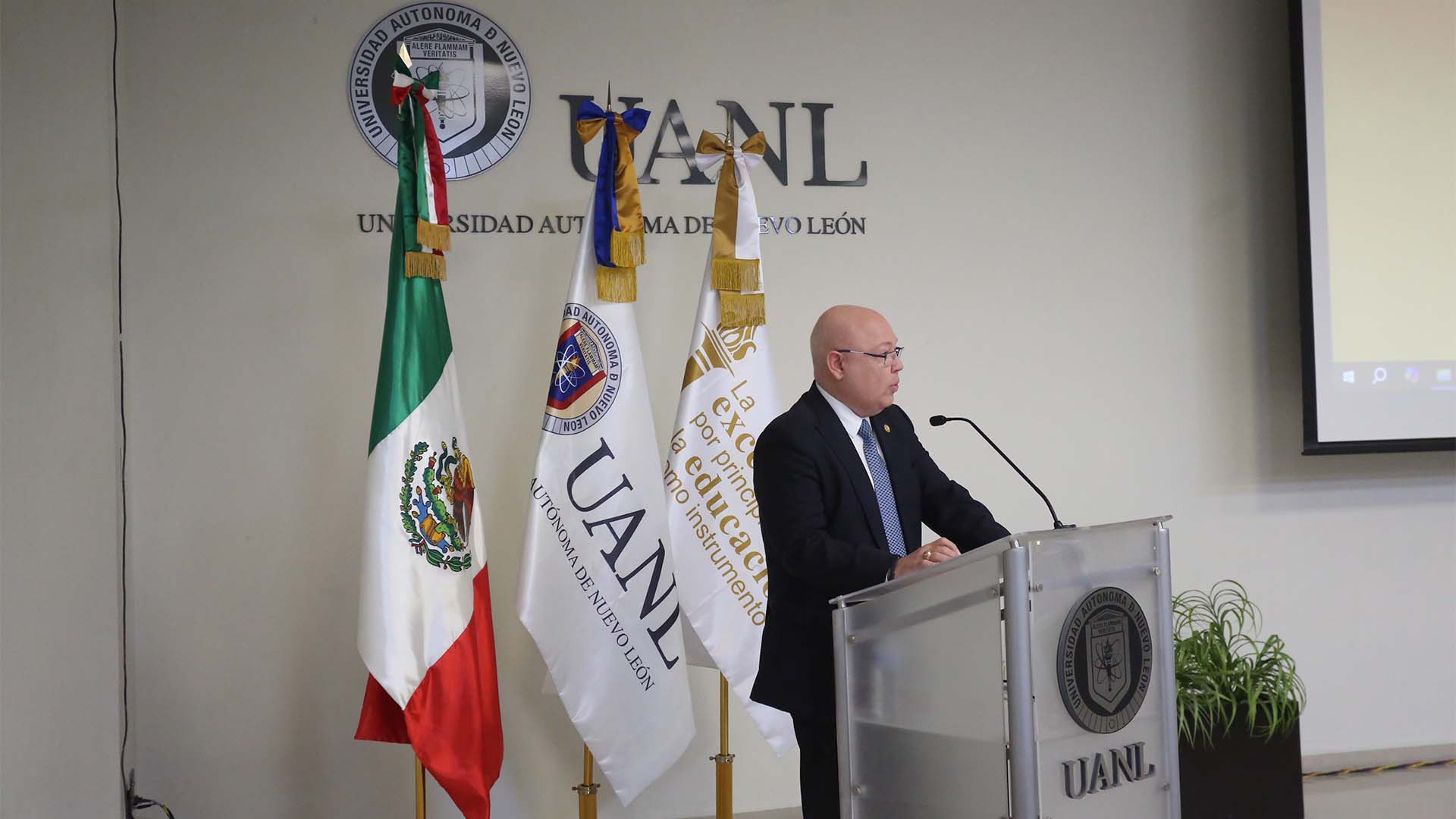 Congrega a docentes encuentro sobre integridad académica