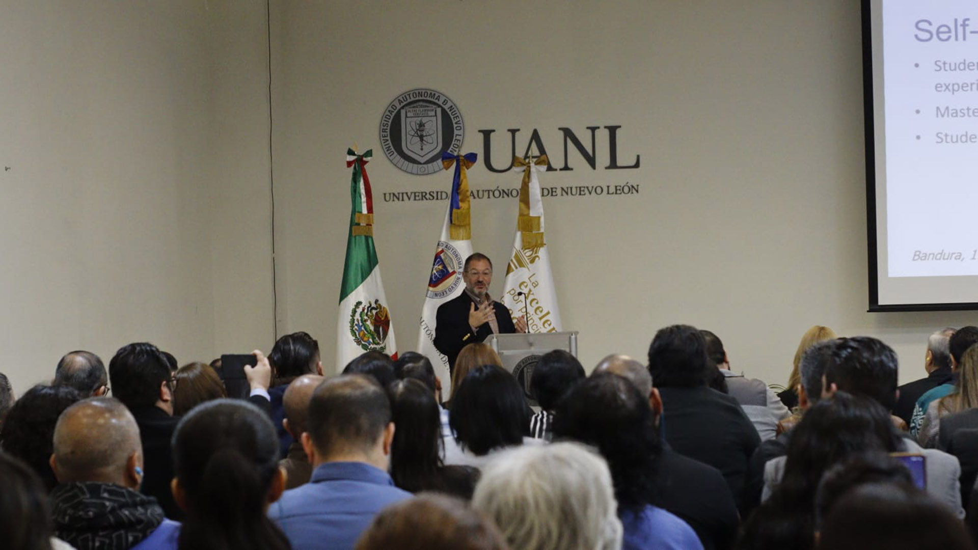 Congrega a docentes encuentro sobre integridad académica