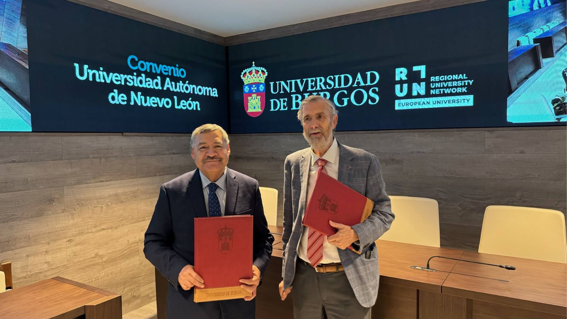Impulsará UANL investigación y producción de vino en Nuevo León
