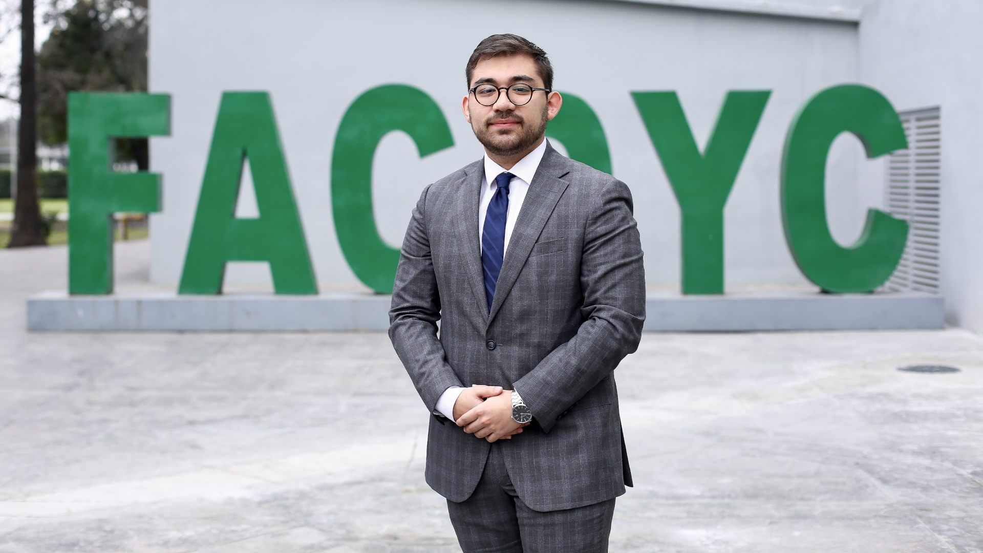 Alumnos de la UANL asistirán a concurso de arbitraje comercial