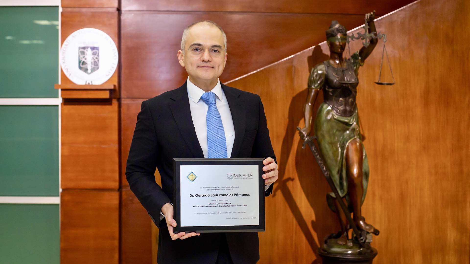 Investigador de FACYDC ingresa a la Academia Mexicana de Ciencias Penales