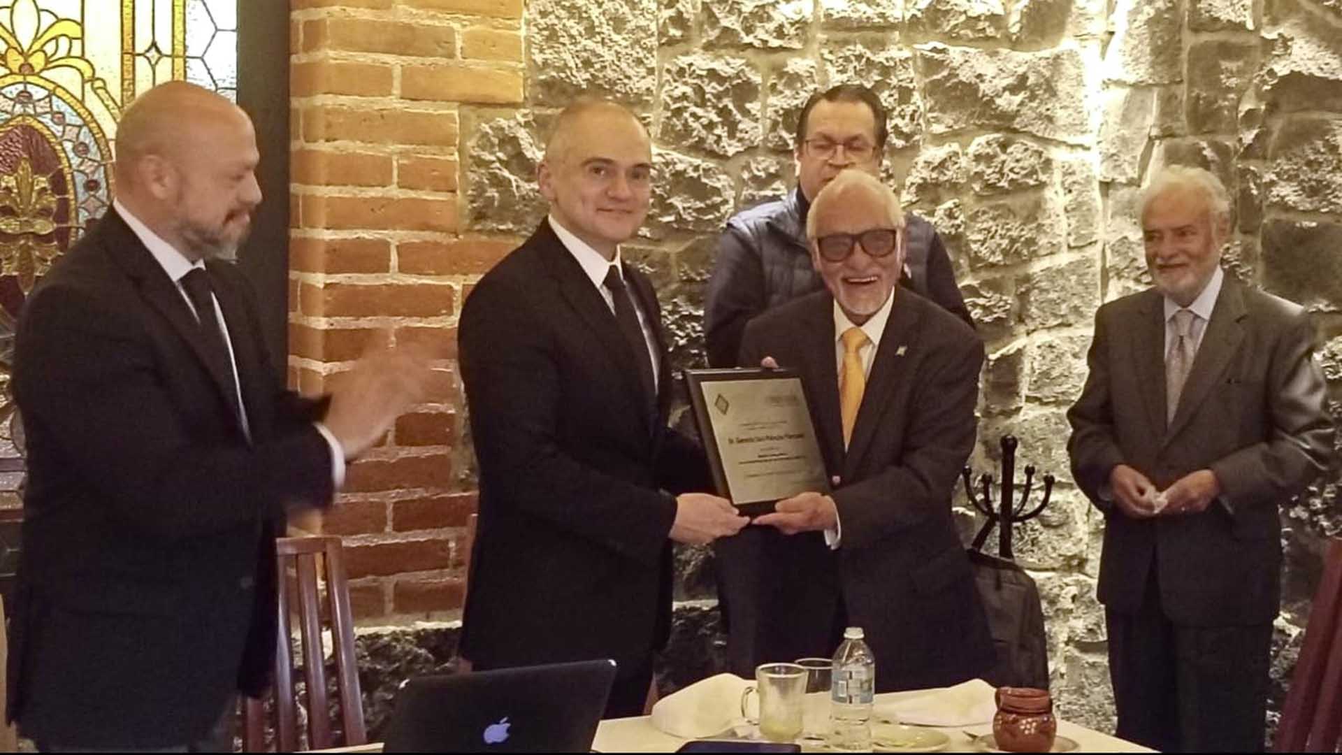 Investigador de FACYDC ingresa a la Academia Mexicana de Ciencias Penales