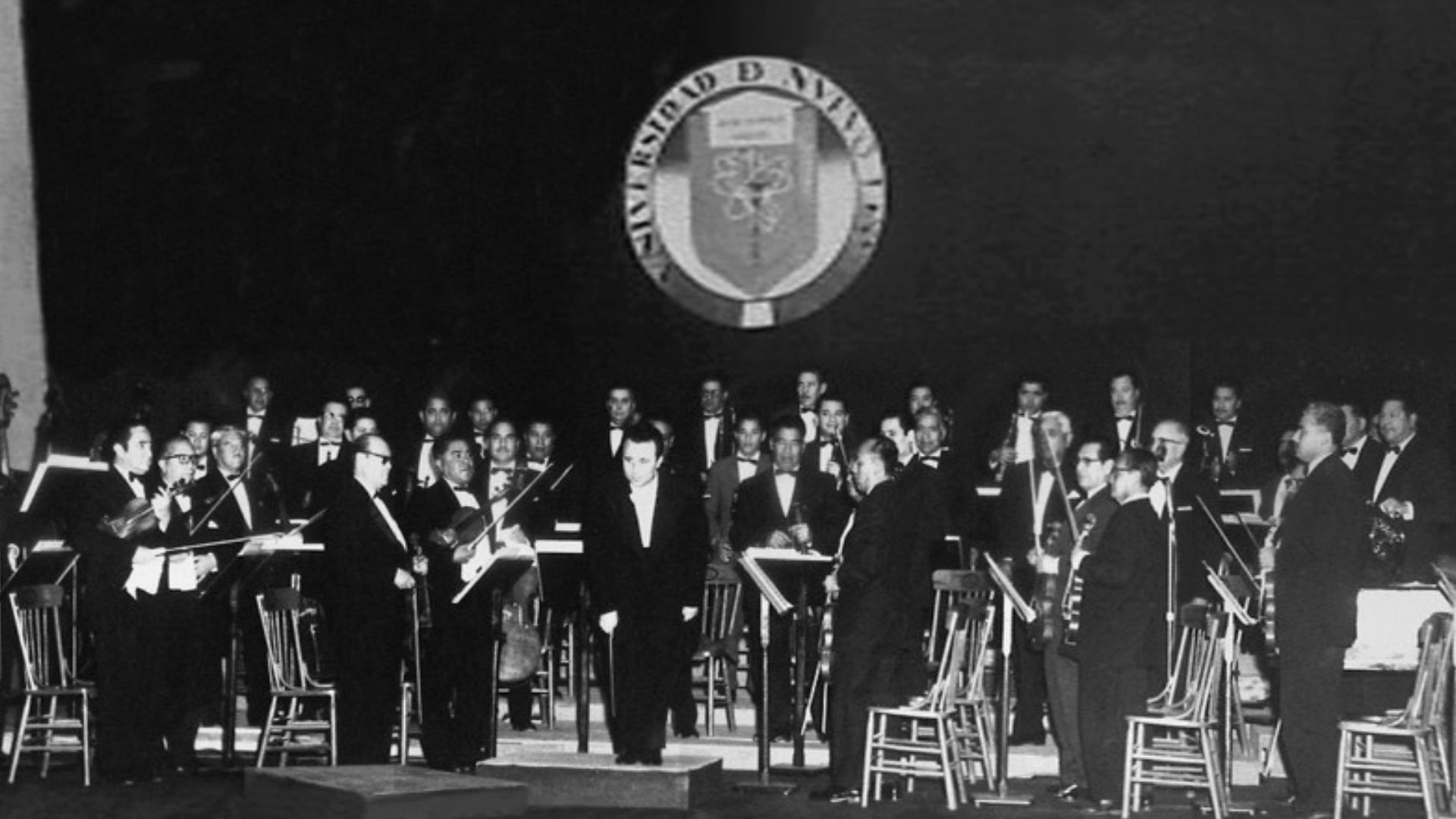 Celebra UANL 65 años de su Orquesta Sinfónica