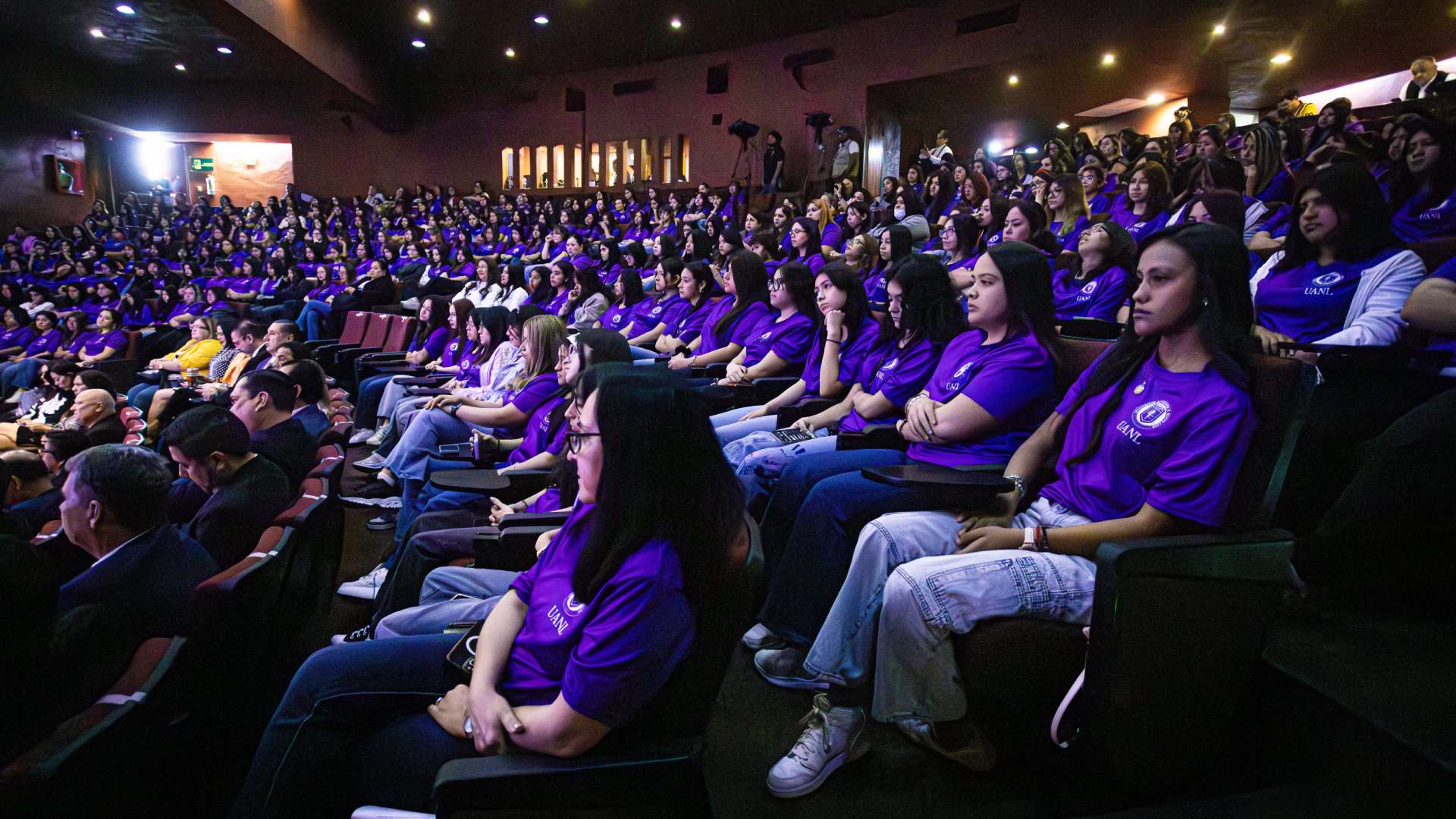 Impulsa UANL a nueva generación de Tecnolochicas