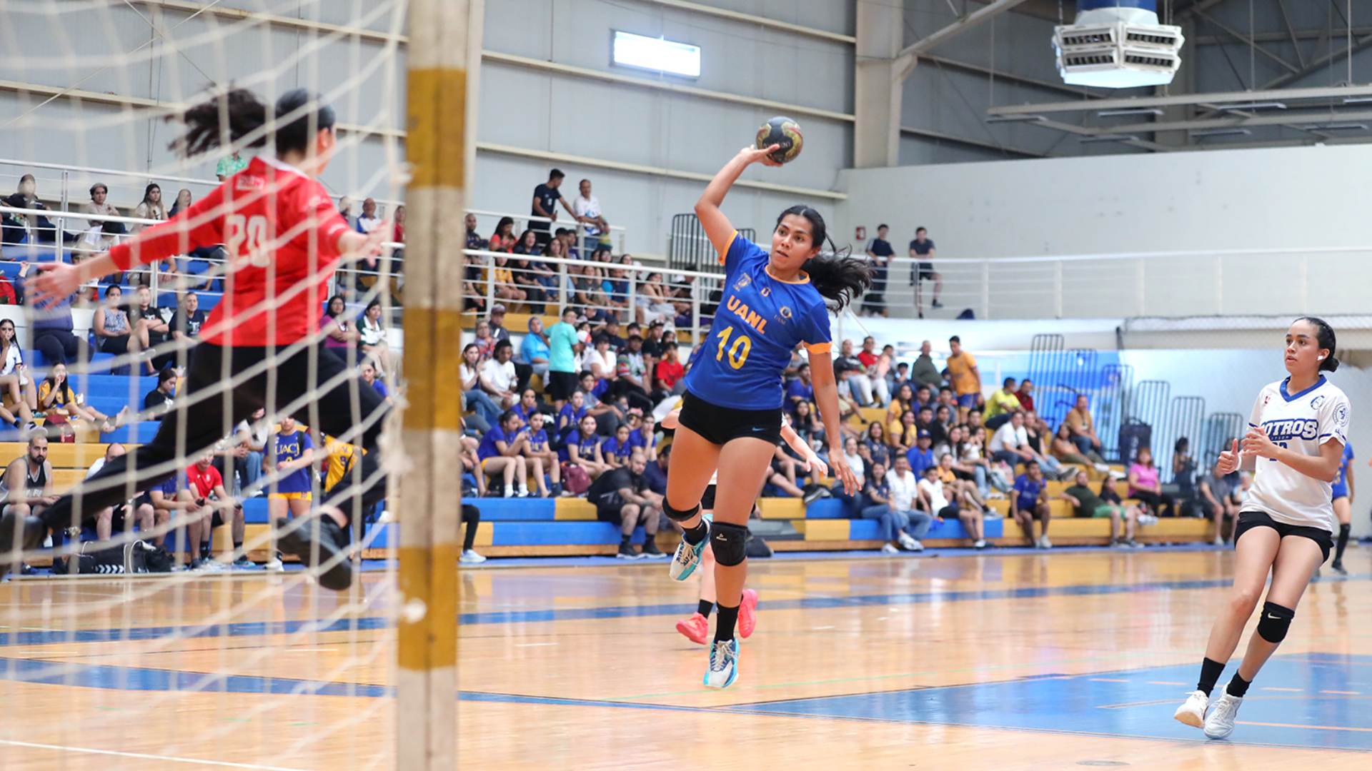 Celebra 15 aniversario bastión del deporte universitario