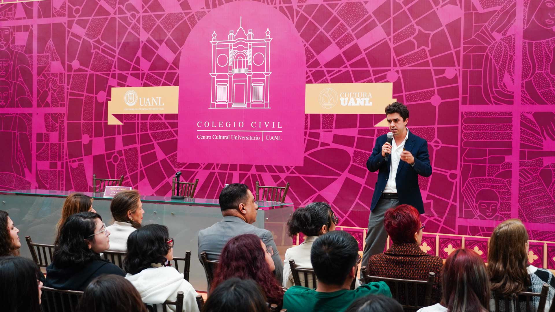 Inaugura UANL cátedra latinoamericana “Fernando Botero”