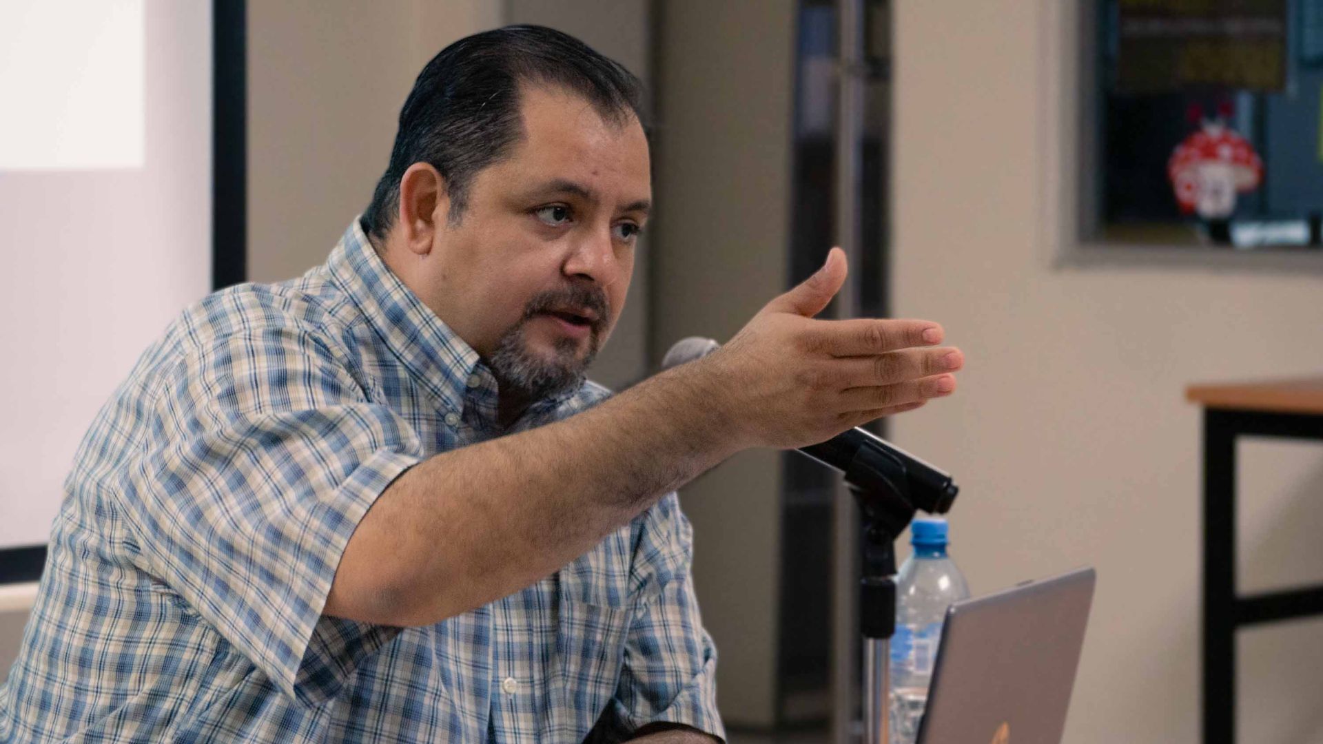 Reflexionan sobre la profesionalización del gestor cultural