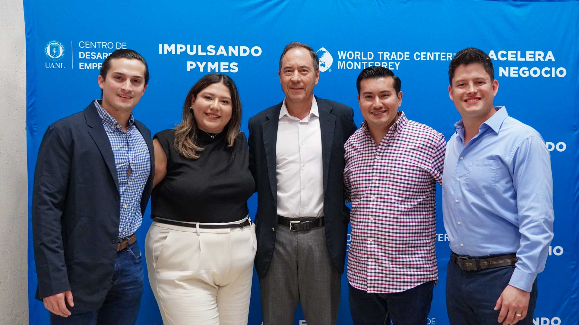 Impulsan instituciones financieras y UANL a pequeñas y medianas empresas