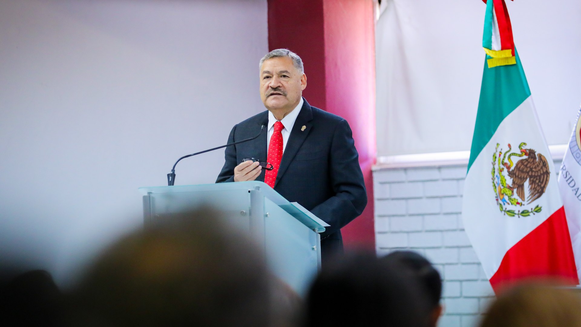 Asume Ramiro Quiroga dirección de Prepa 18