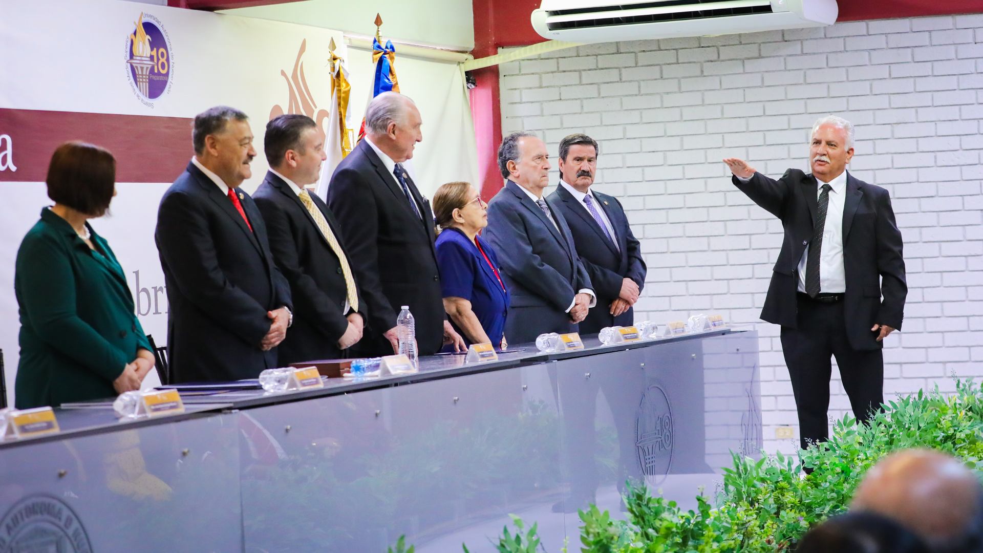 Asume Ramiro Quiroga dirección de Prepa 18