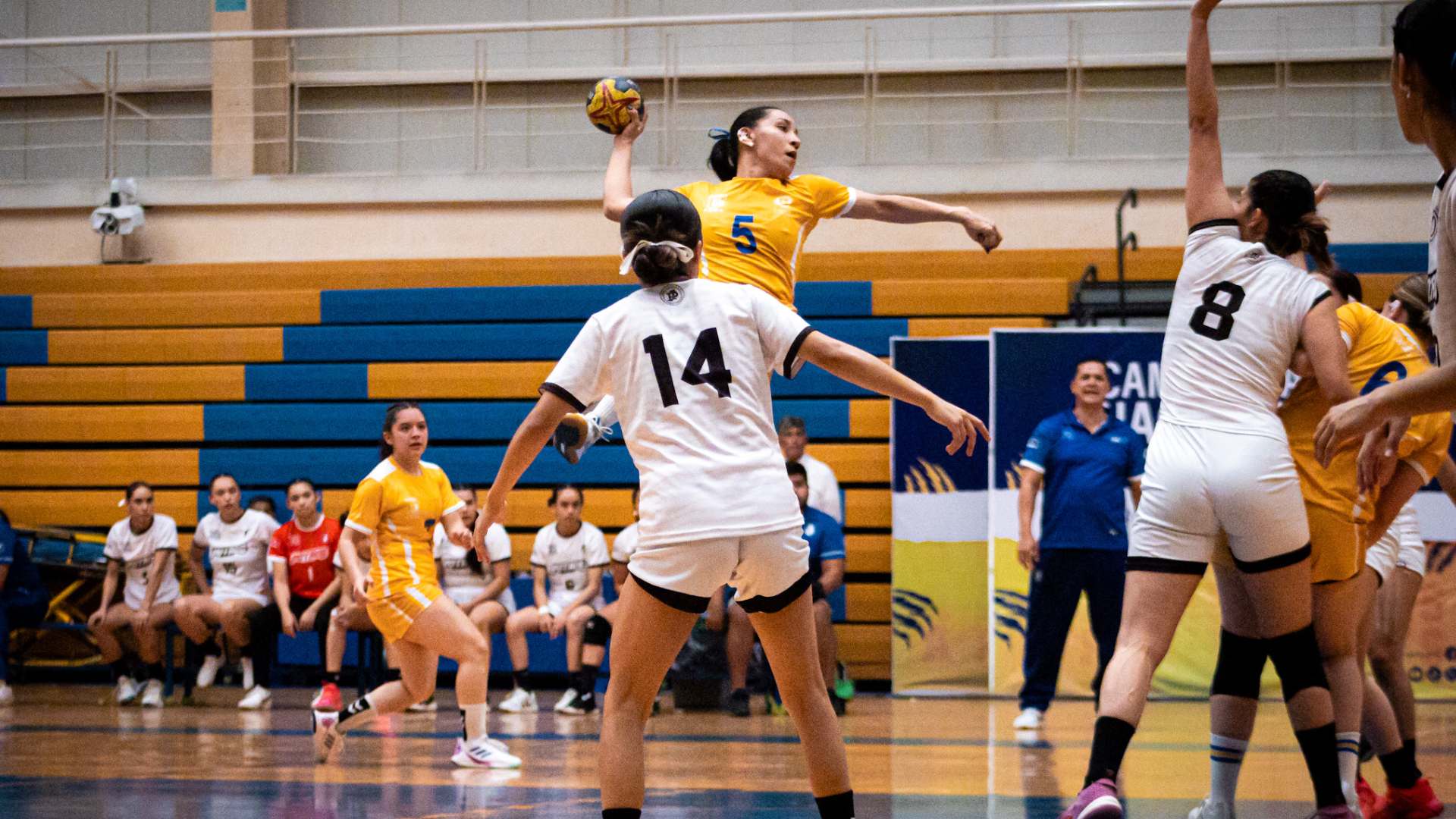 Domina handball de UANL Campeonatos Nacionales Universitarios