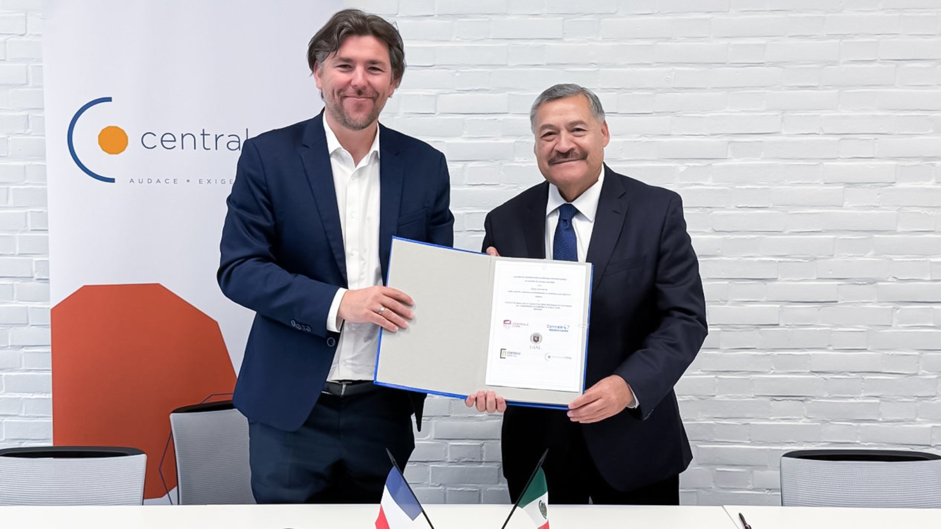 UANL estrecha lazos con universidades de Francia