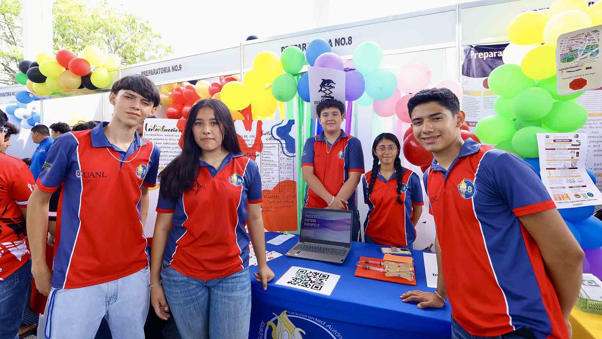 Exhiben en muestra habilidades STEM de alumnos de preparatoria