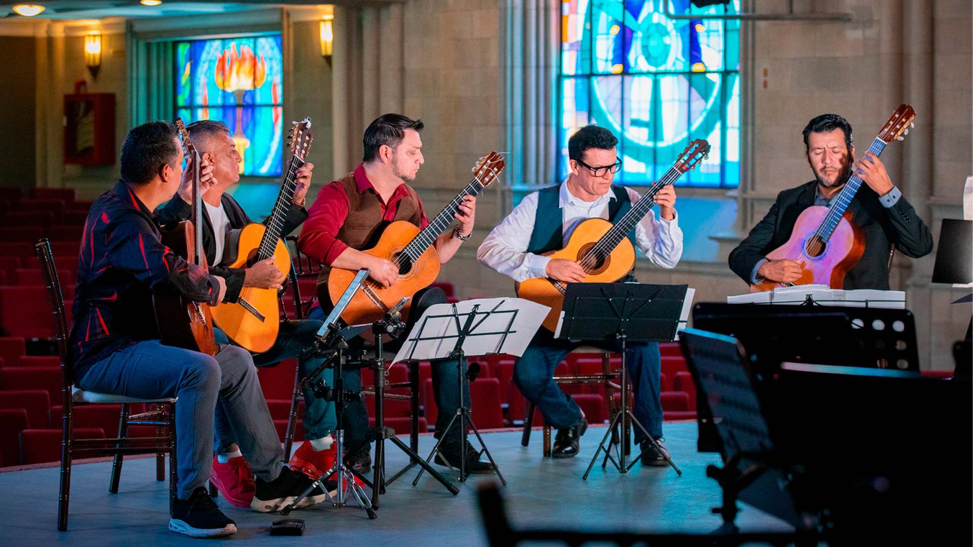 Celebran 35 años del Ensamble de Guitarras UANL con concierto en festival internacional