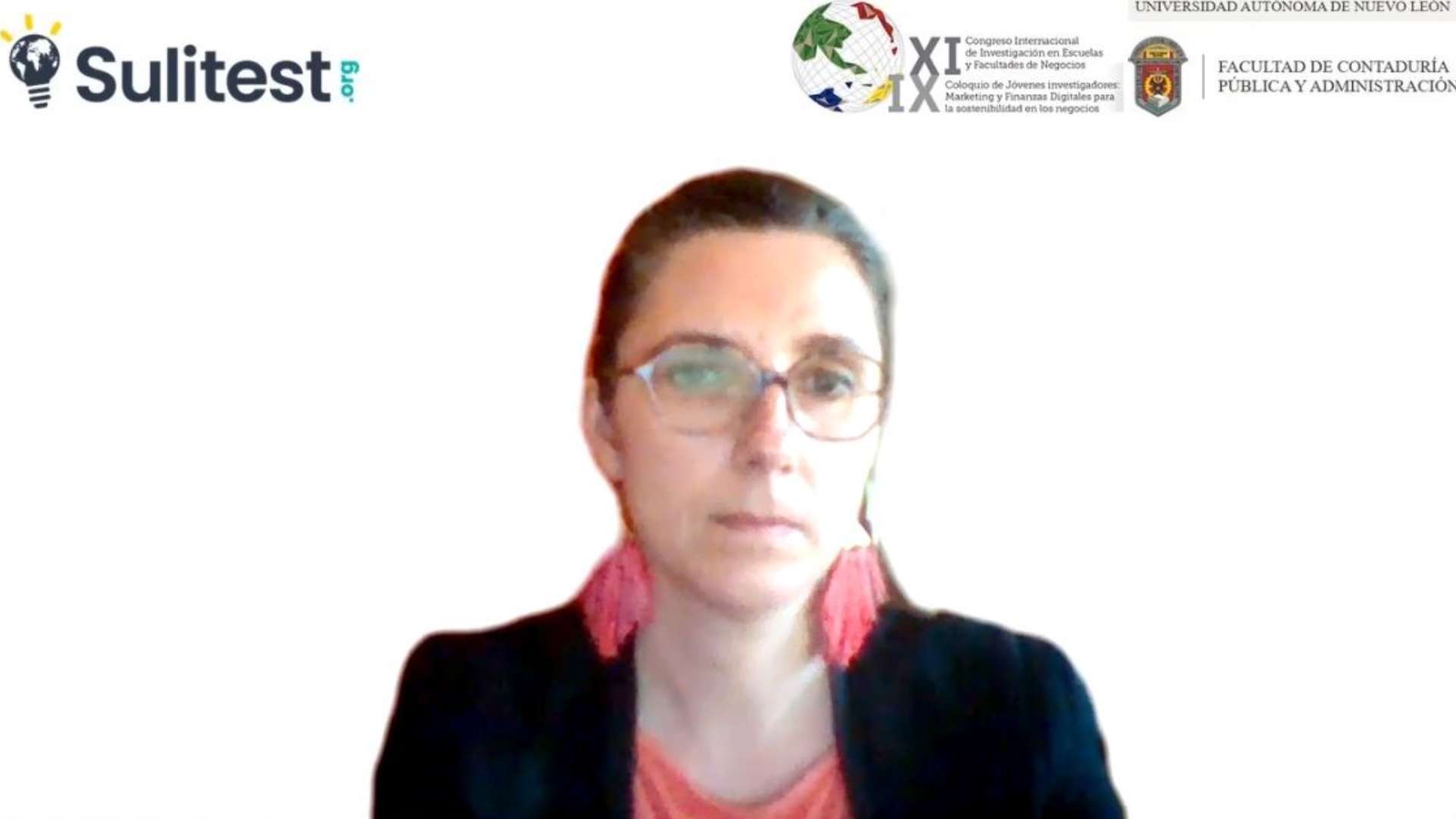 Impulsa FACPYA colaboración académica en congreso de negocios