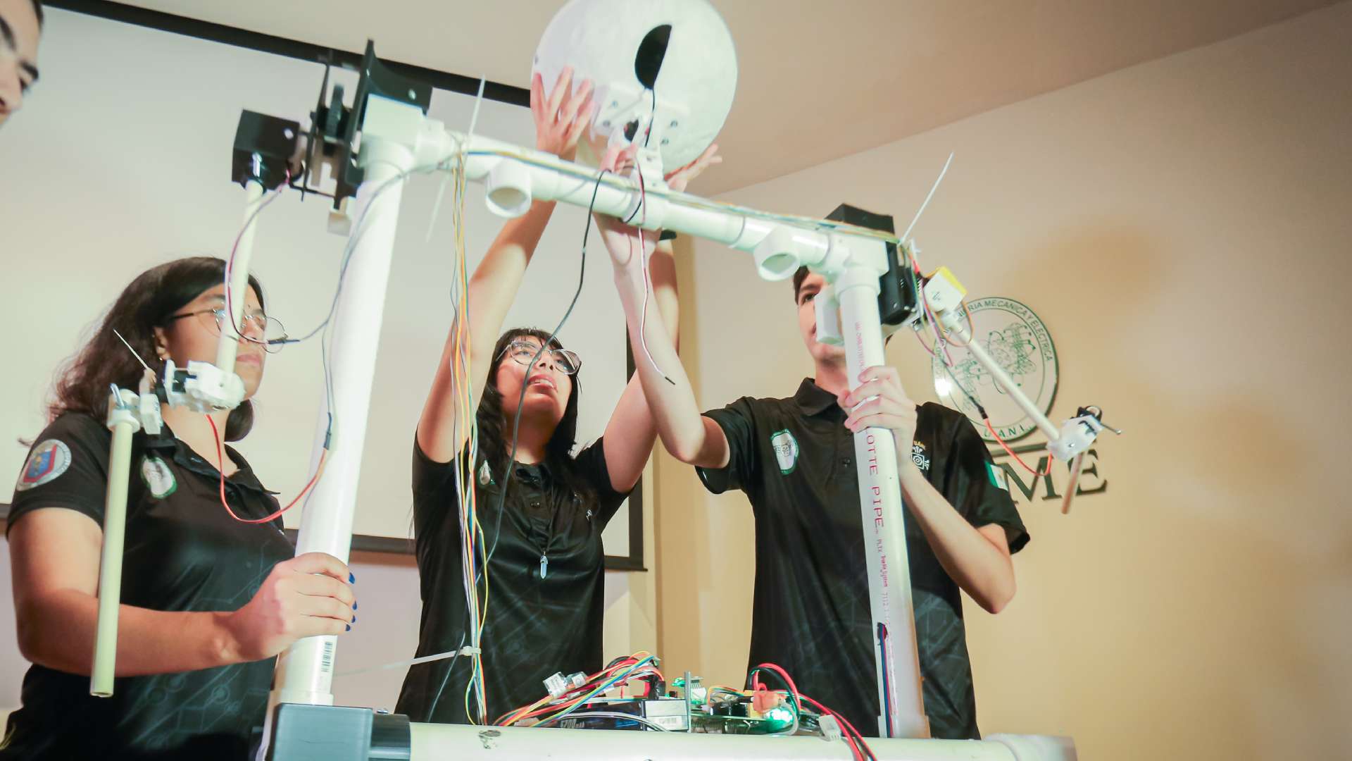 Equipo de FIME representará al país en RoboCup 2025