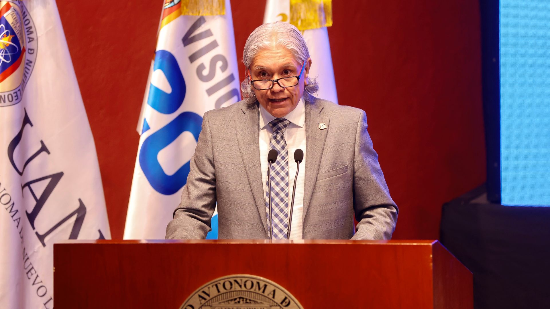 Premia UANL creatividad e innovación de sus inventores