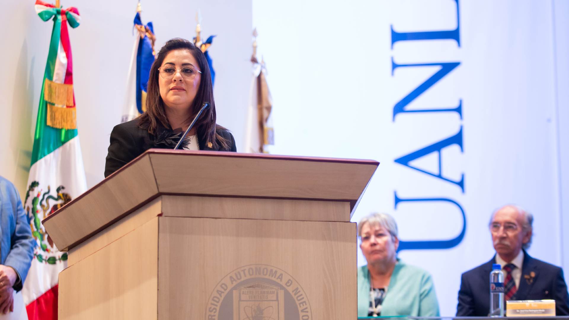 Presenta plan de trabajo nueva directora de FAV