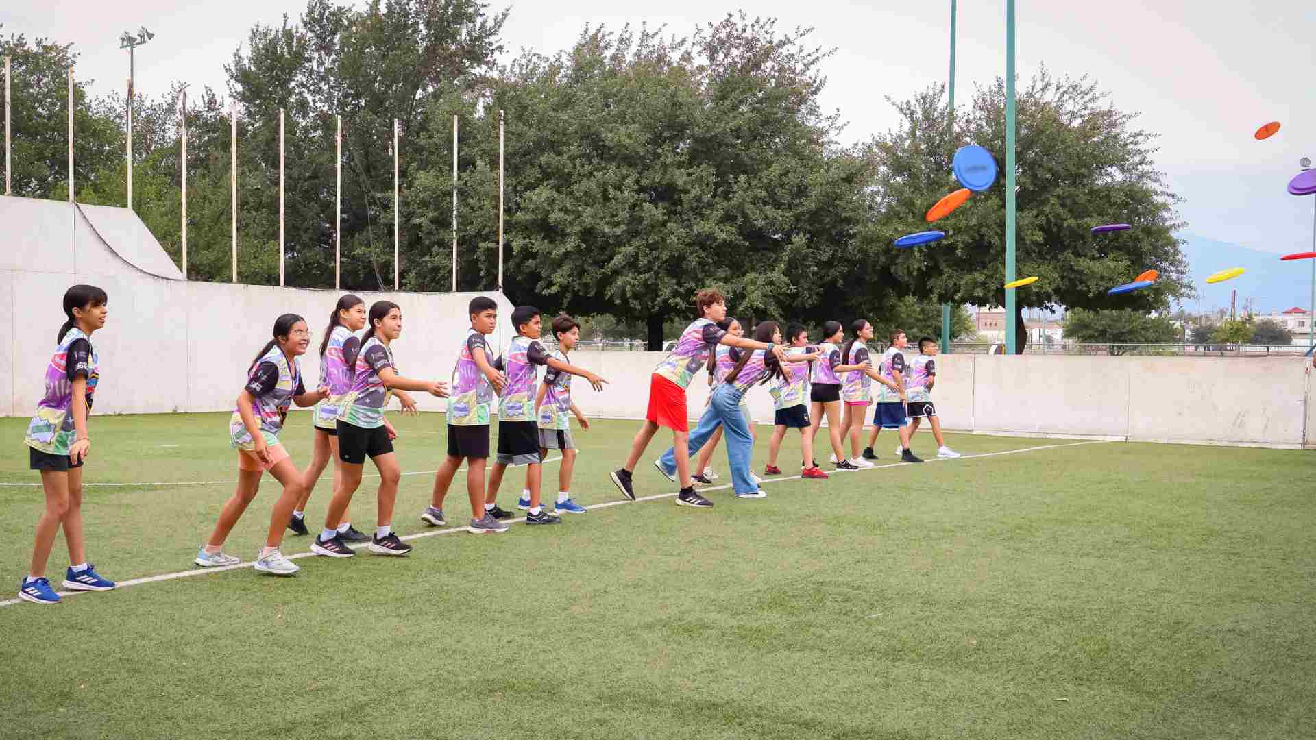 Diversión, deporte y valores en campamento del Polideportivo Tigres