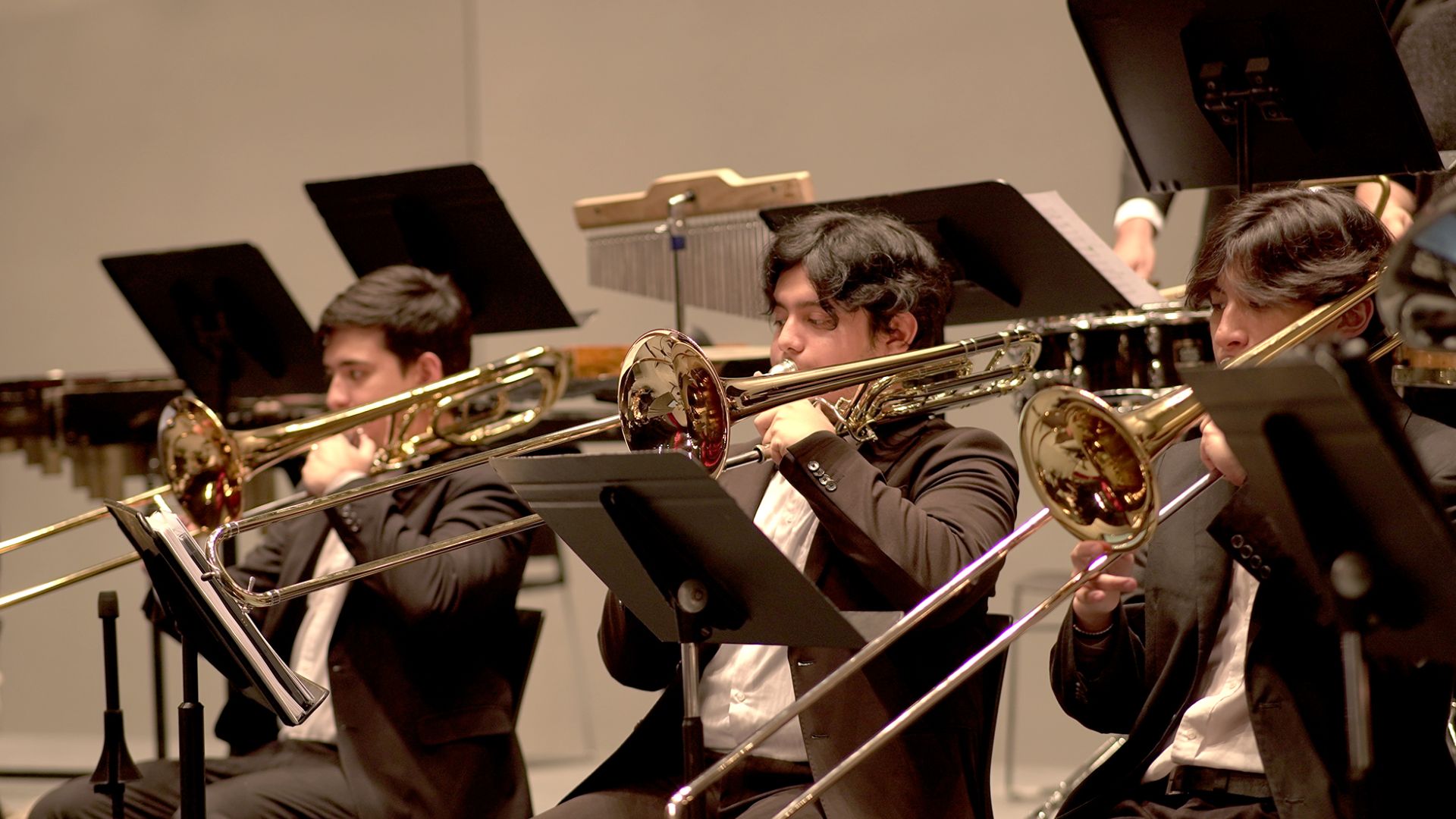 Retribuyen labor del HU con concierto benéfico