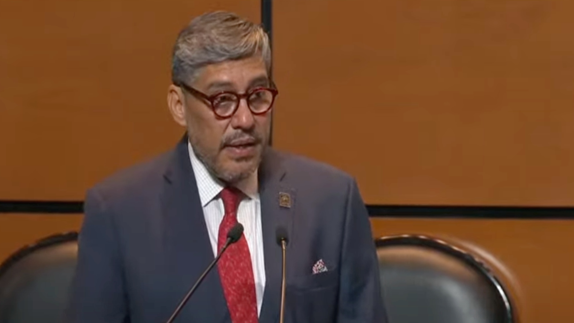 Acude UANL a rendición de cuentas en Cámara de Diputados
