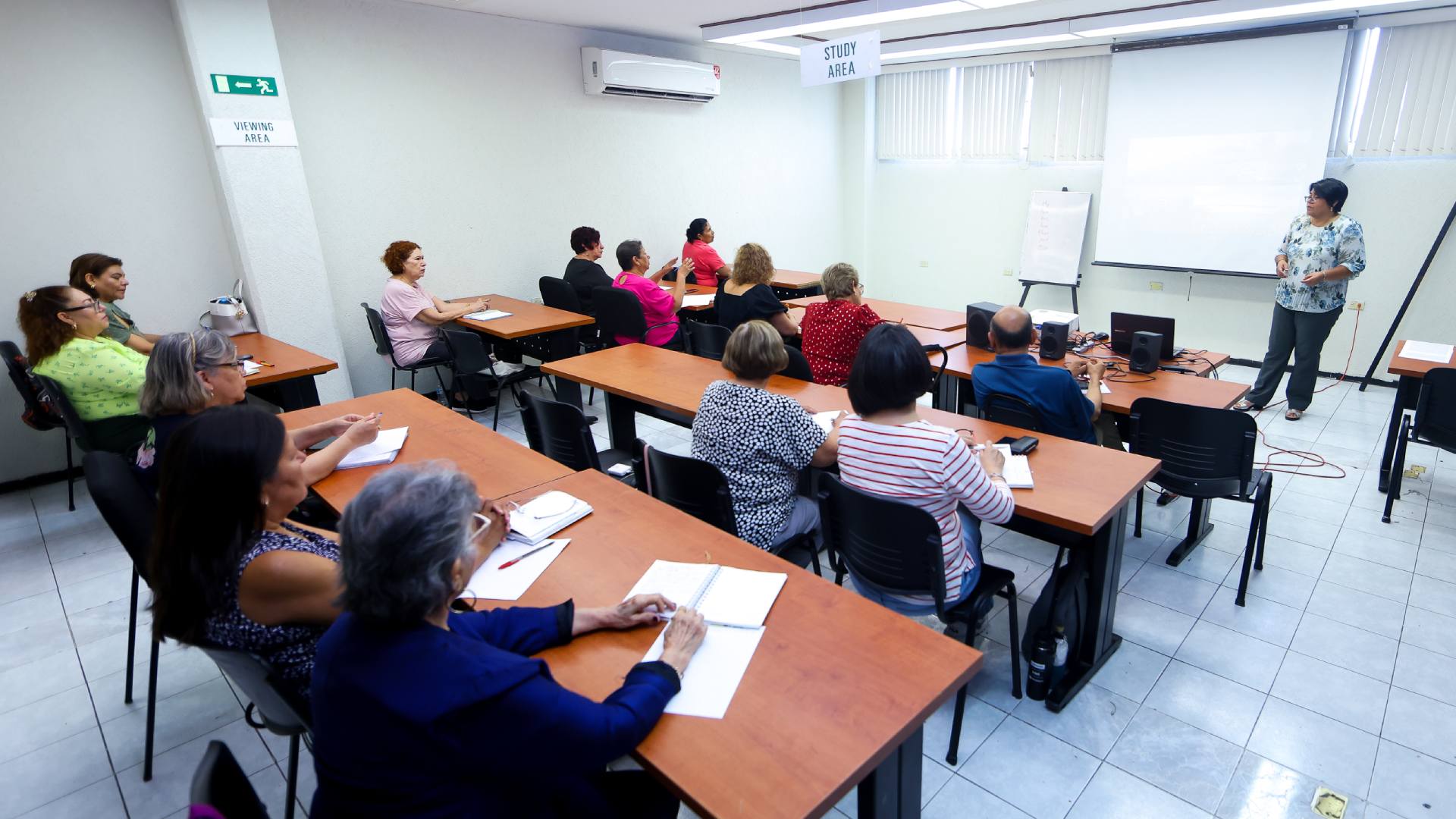 “La UANL nos da la oportunidad de ser de nuevo universitarios”