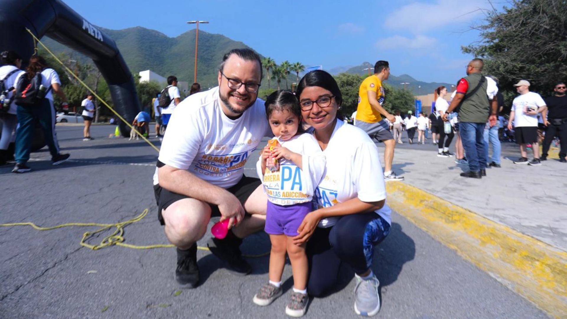 Realiza UANL rodada y carrera por la paz