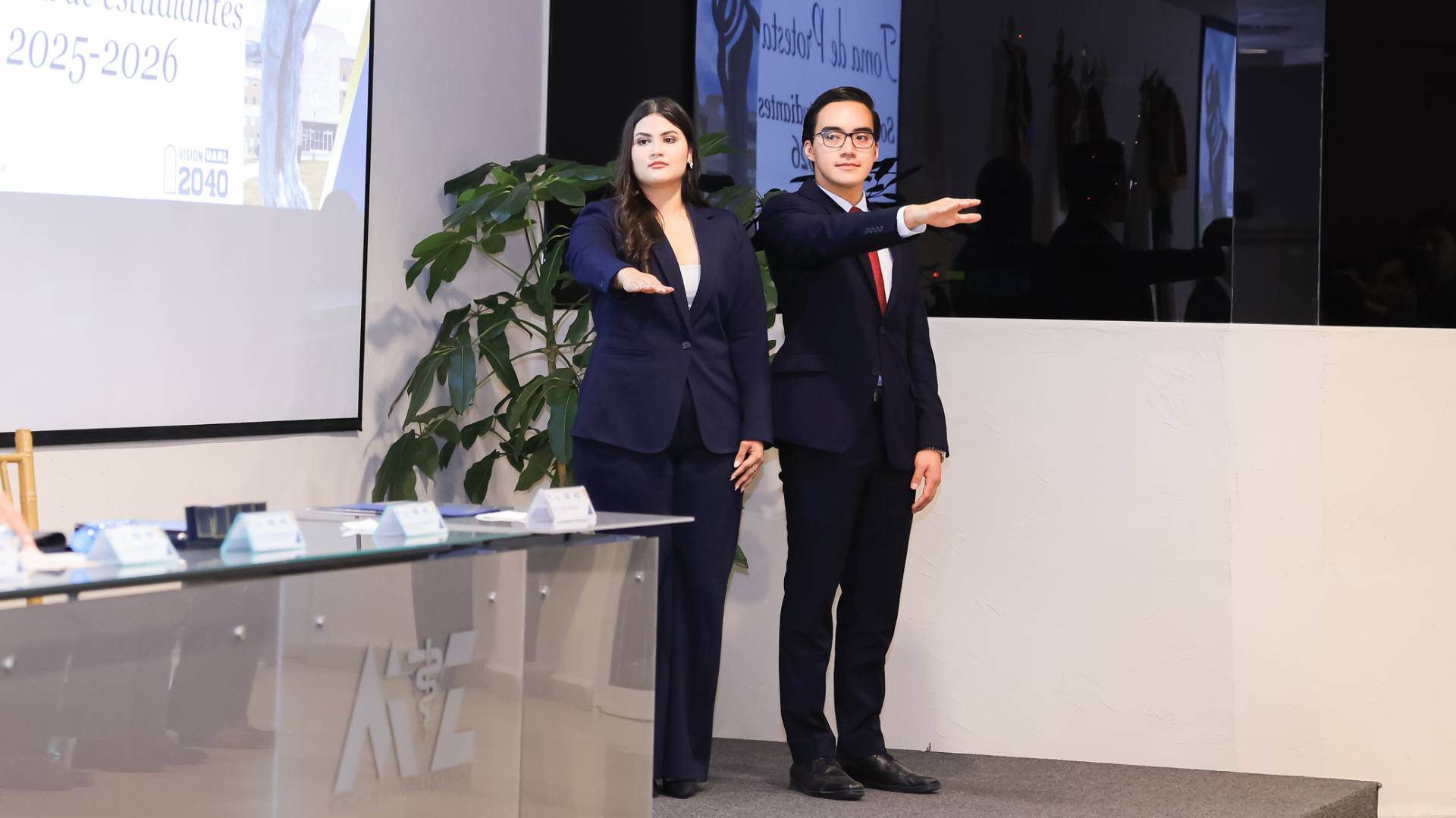 Motiva bienestar animal a mesa directiva de FMVZ