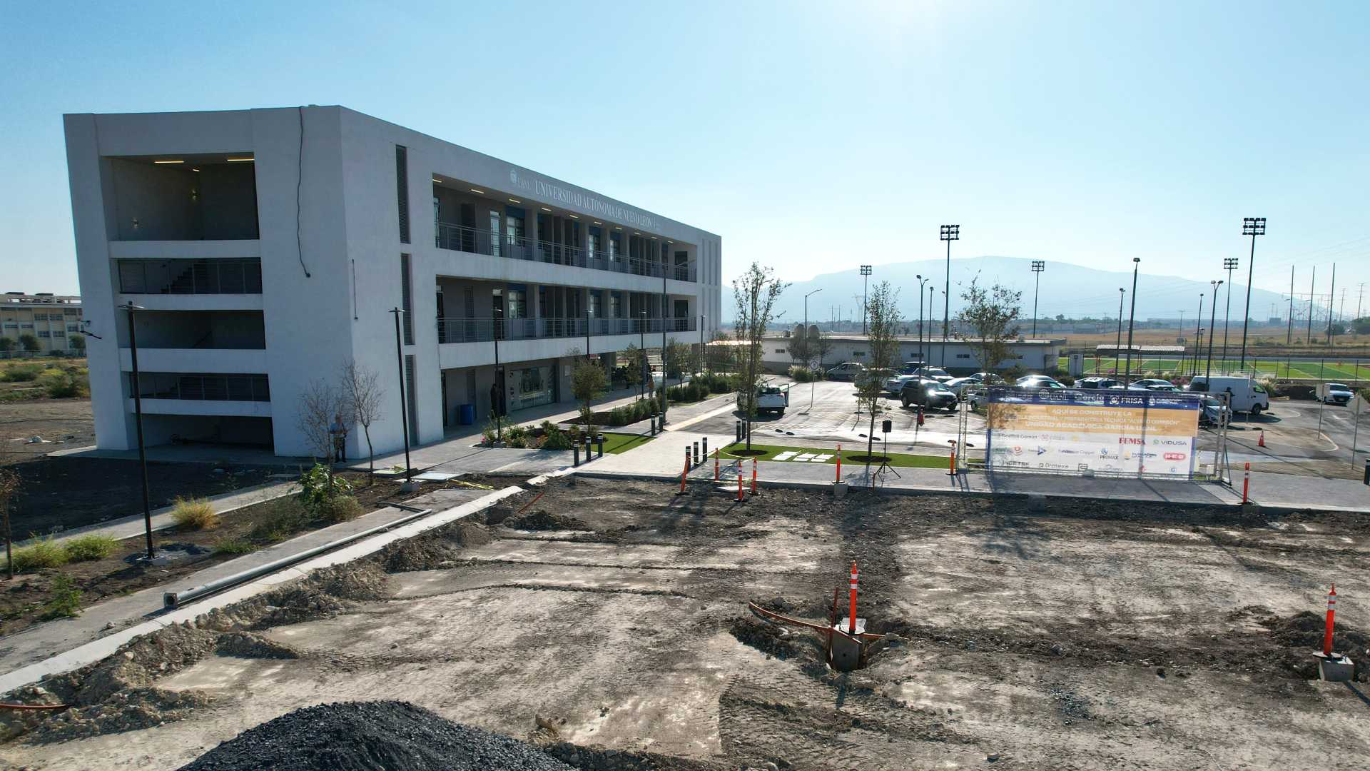 UANL impulsa formación técnica en García