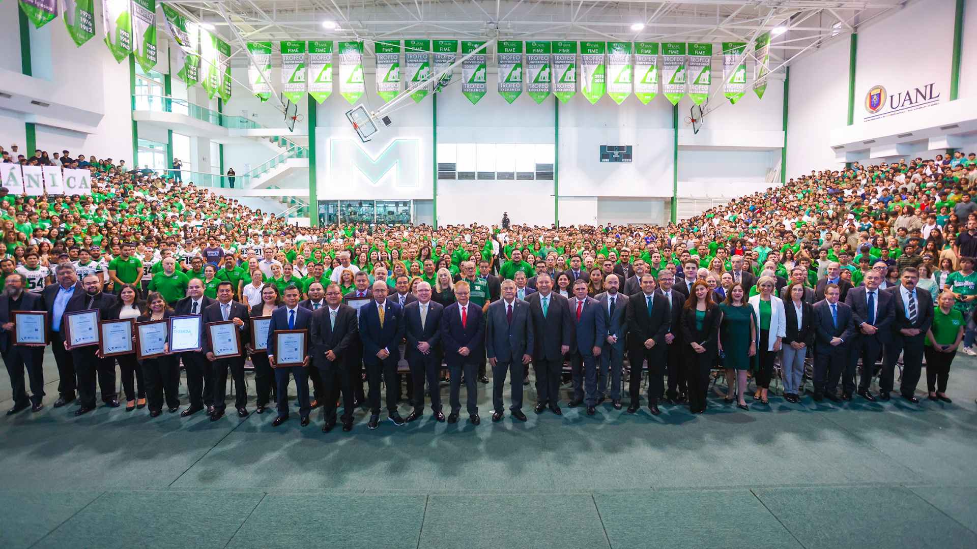 Recibe FIME acreditación de trece programas educativos de CIEES