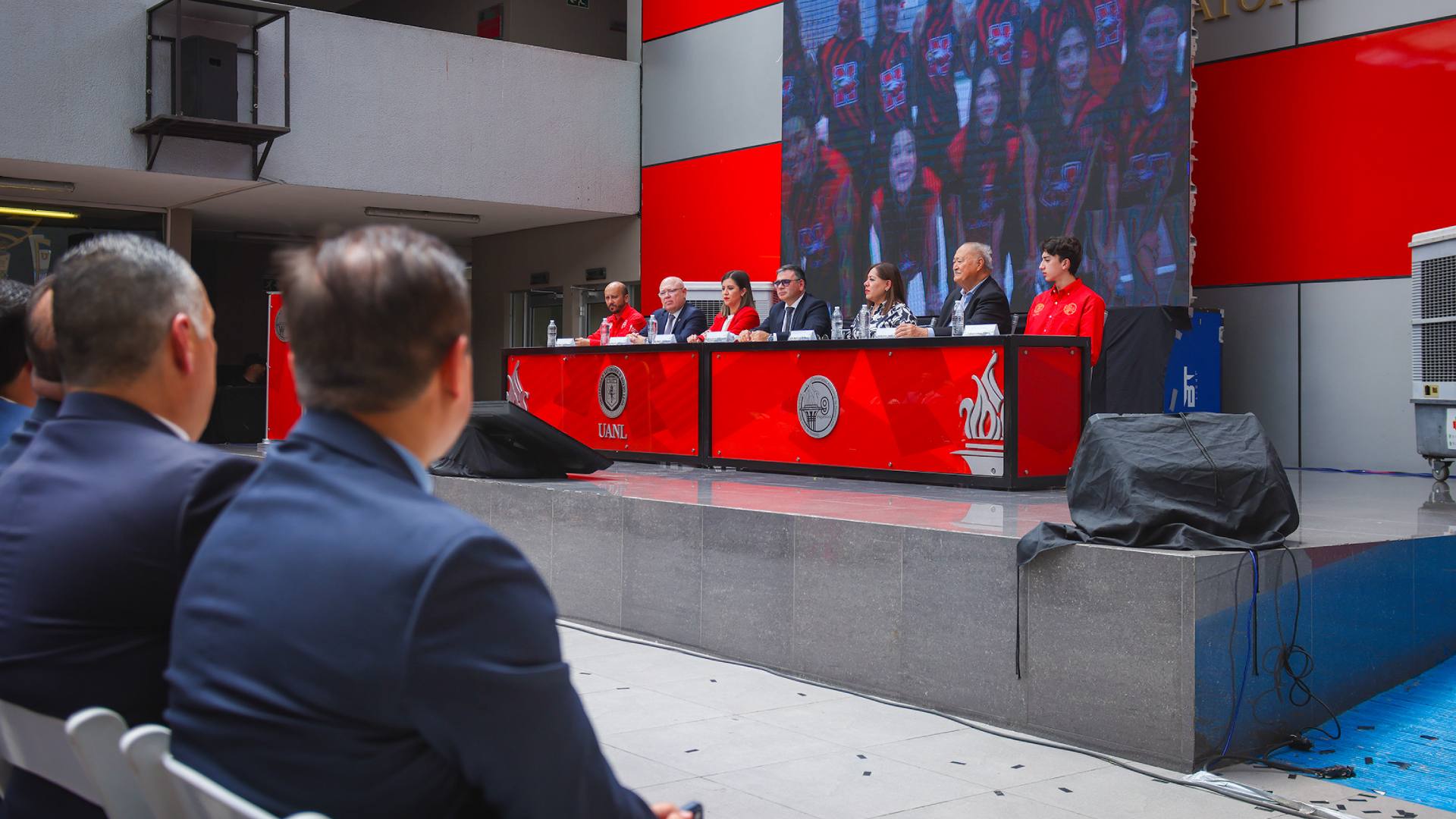 Conmemoran legado académico y cultural de la Preparatoria 9