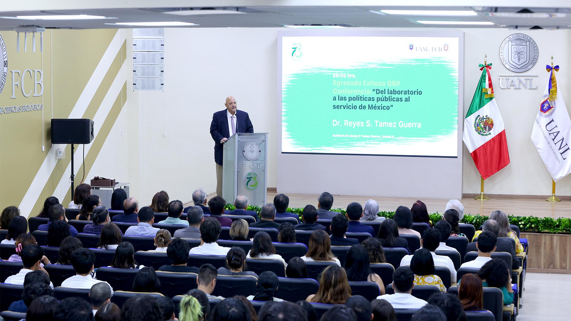Promueve Reyes Tamez ejercicio profesional al servicio del bien común