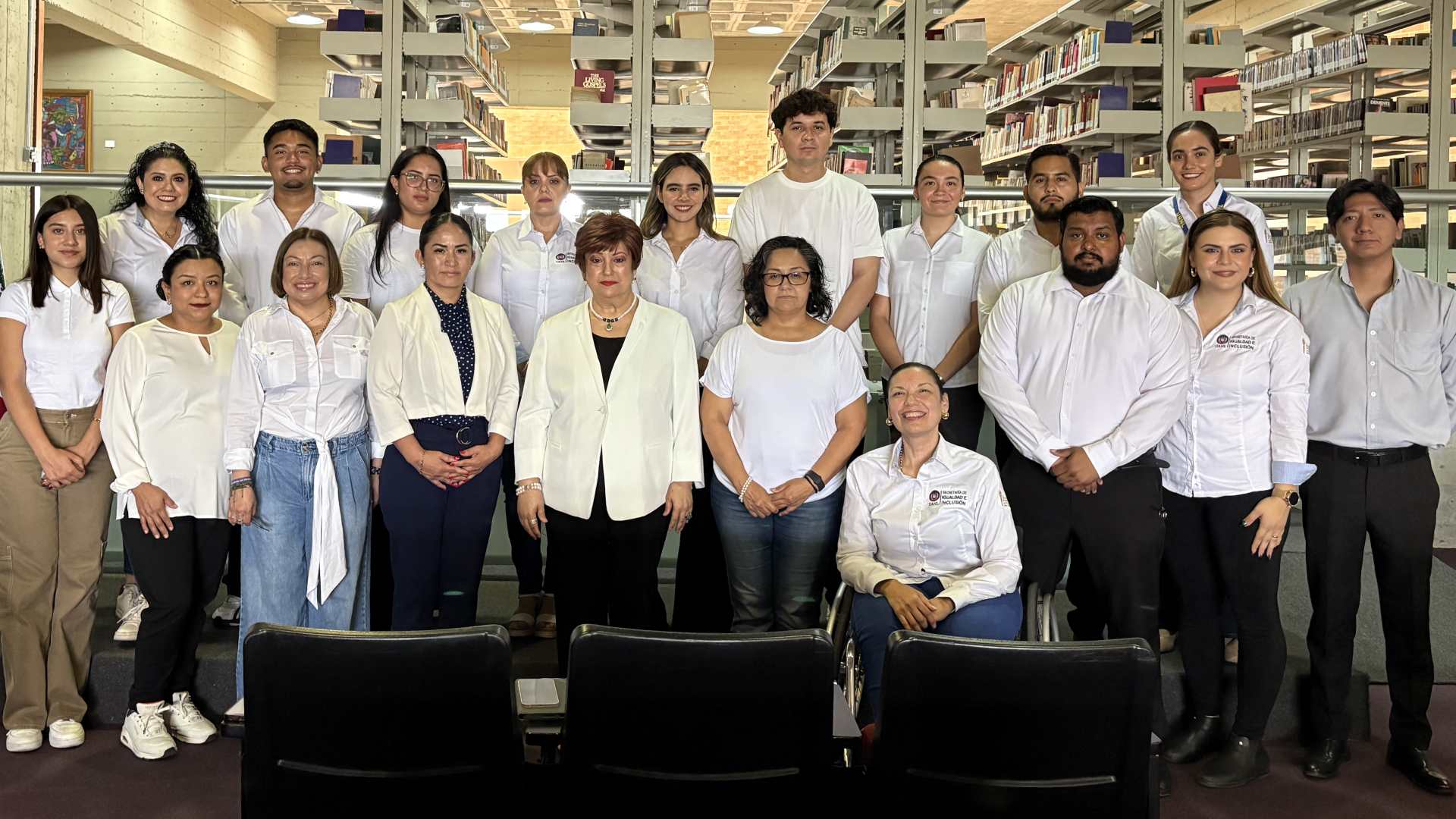 Dan fuerza e identidad a las mujeres indígenas en lectura de poesía