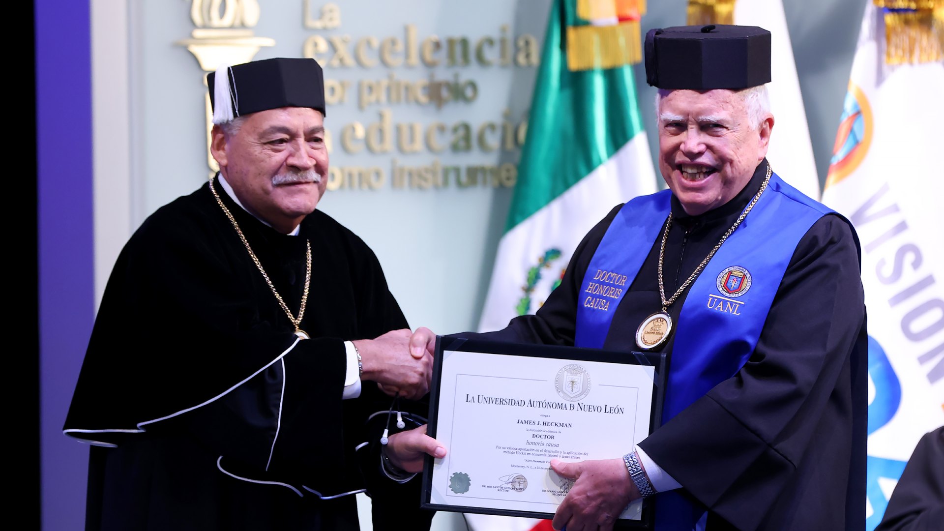 Honran contribuciones a la economía, medio ambiente y educación