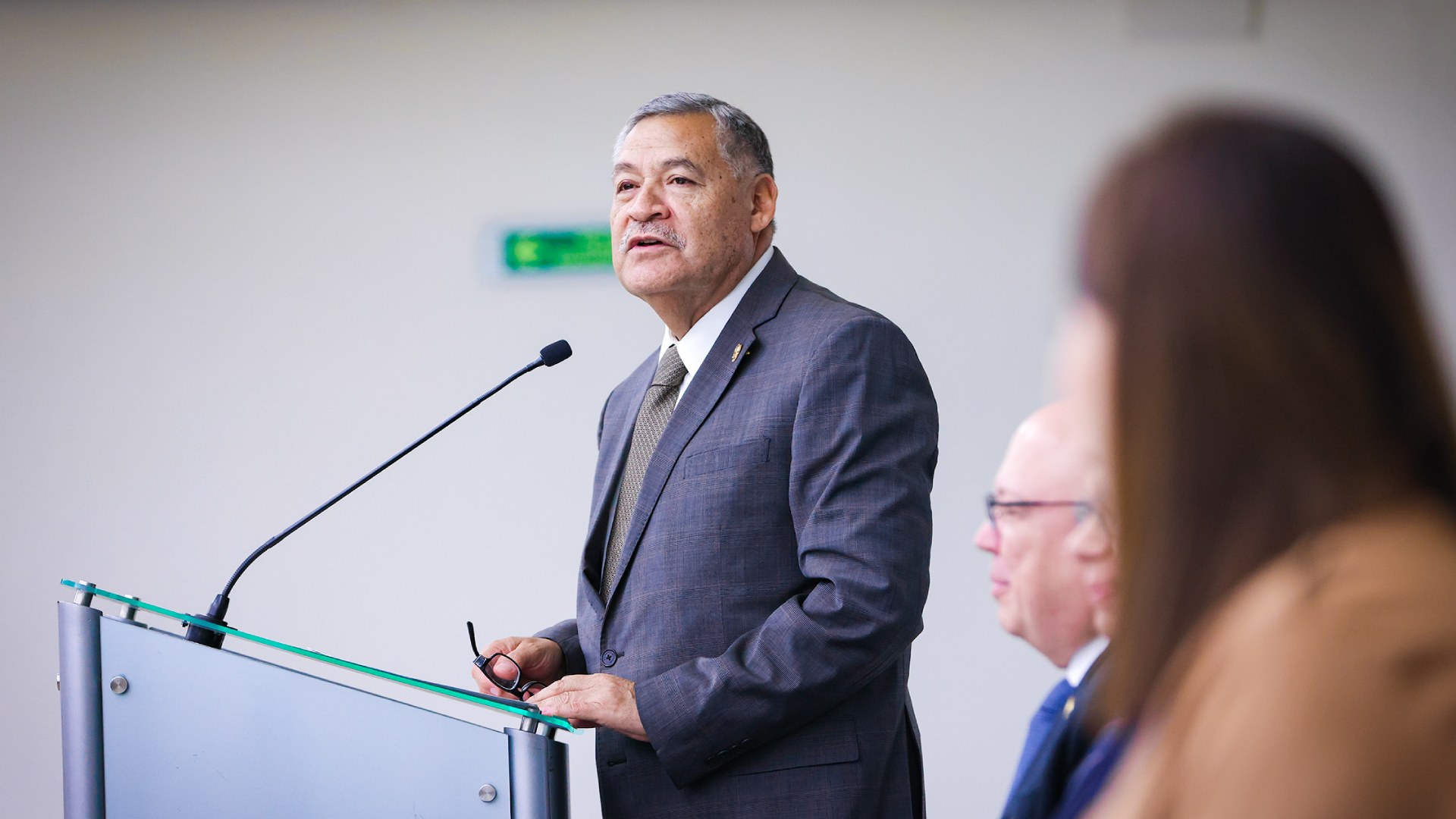 Firma UANL acuerdo de evaluación del nivel medio superior con CIEES