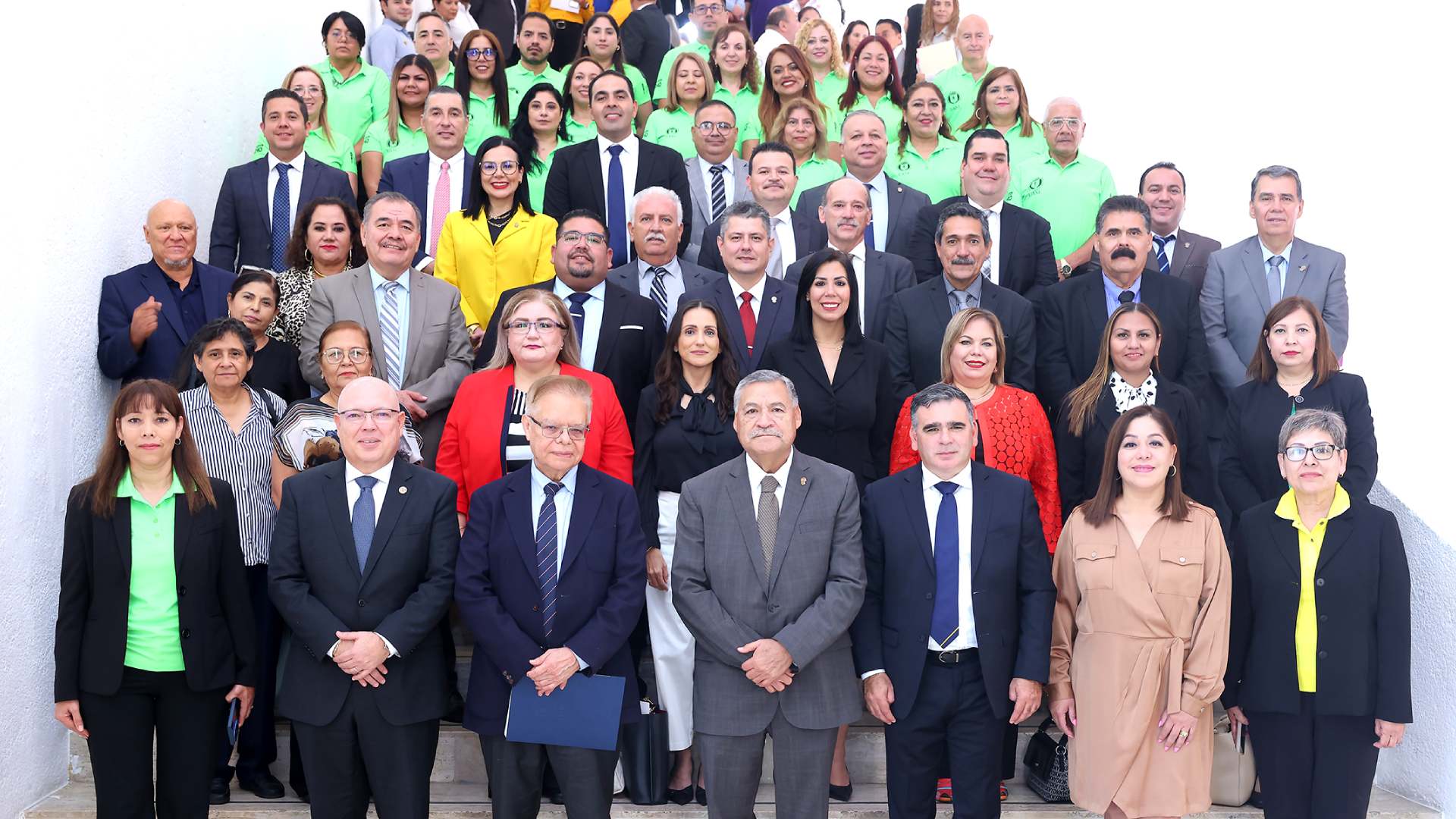 Firma UANL acuerdo de evaluación del nivel medio superior con CIEES